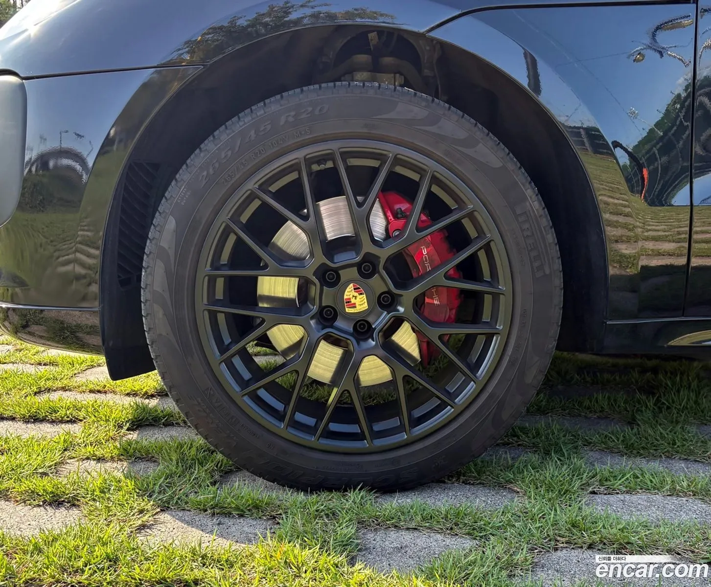 Porsche Macan 2020 — 16