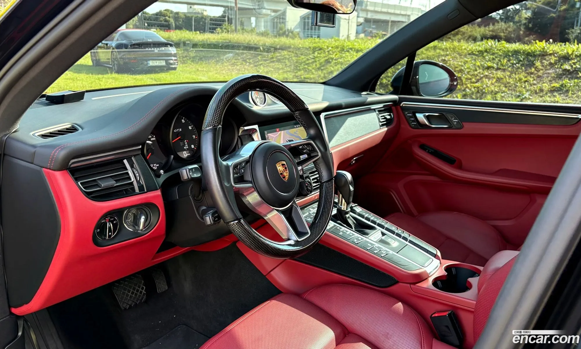 Porsche Macan 2020 — 6