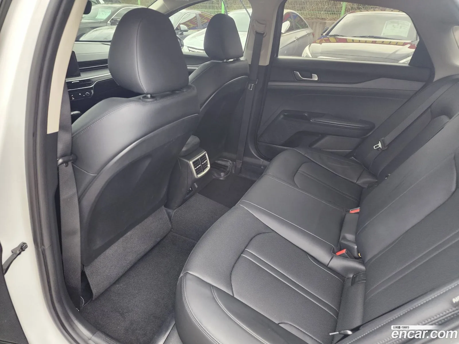 Kia K5 2024 — 9