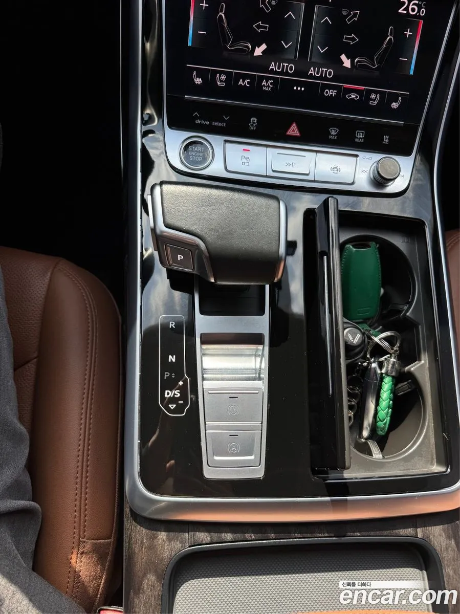 Audi Q7 2021 — 13