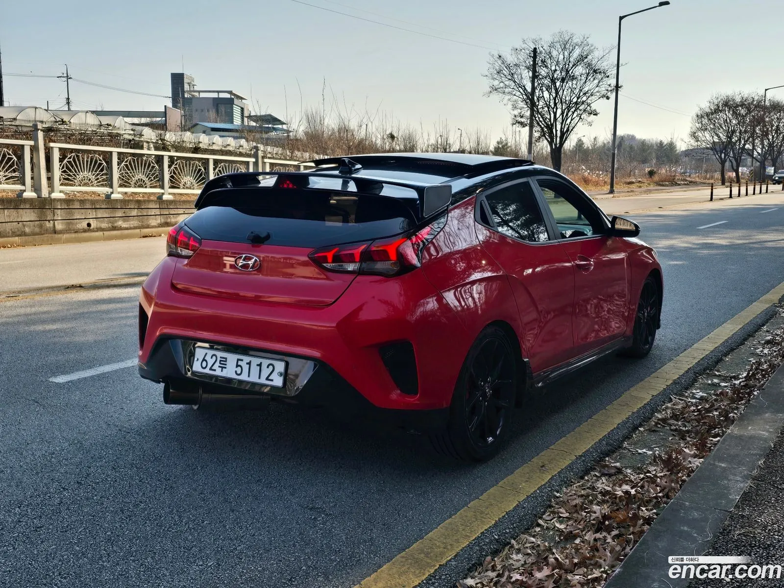 Hyundai Veloster 2018 — 19
