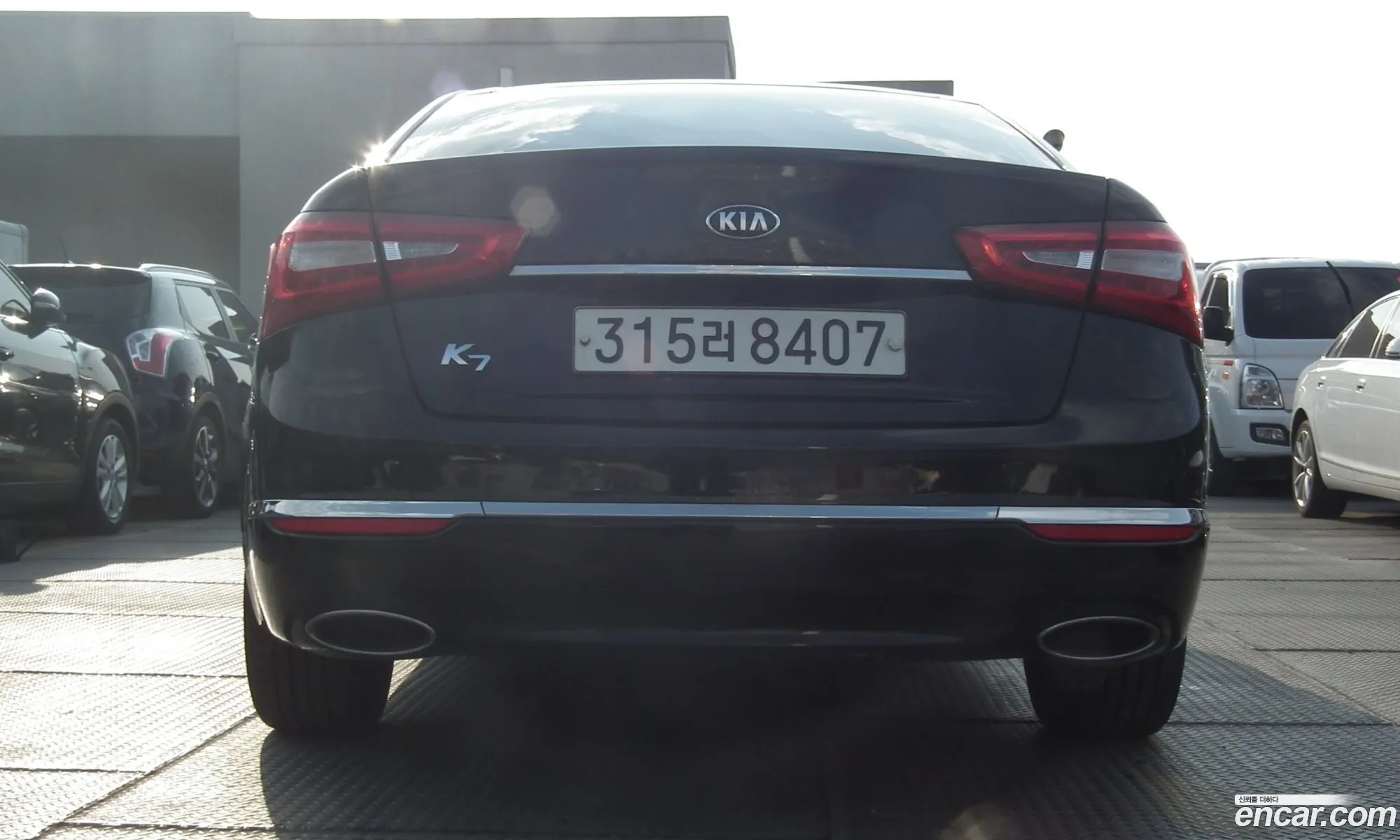 Kia K7 2016 — 13