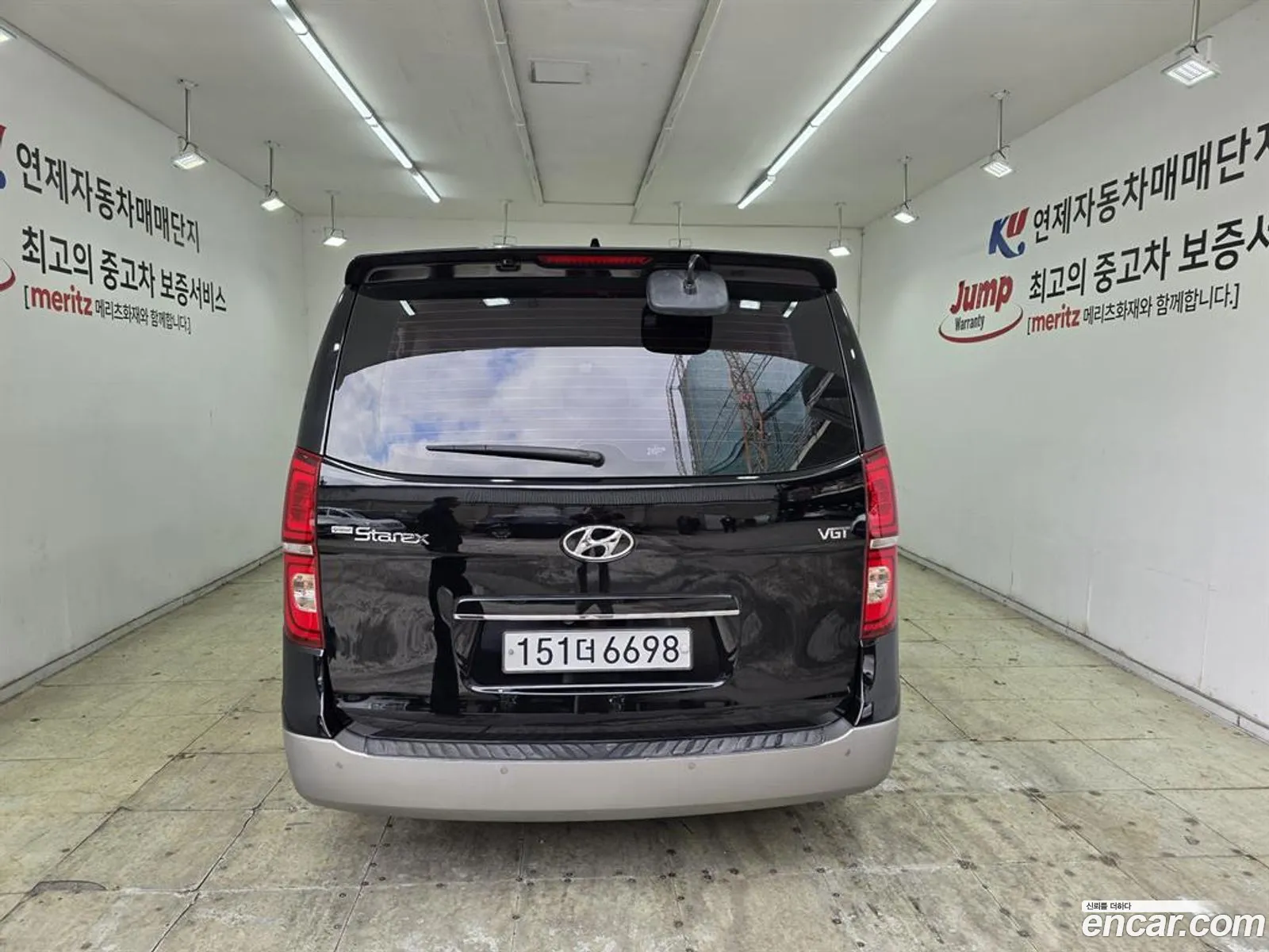 Hyundai Grand Starex 2020 — 17