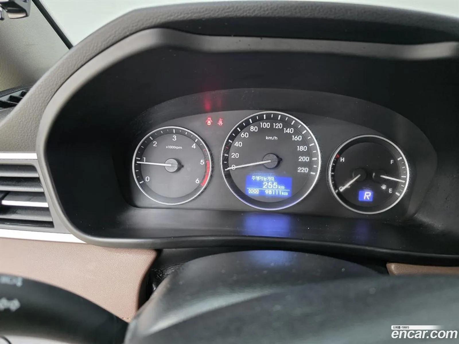 Hyundai Grand Starex 2020 — 15