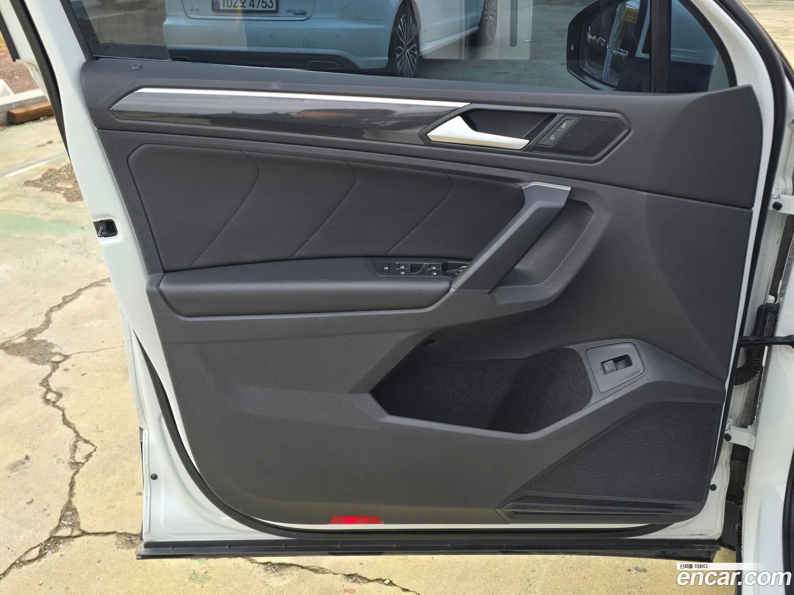 Volkswagen Tiguan 2021 — 12