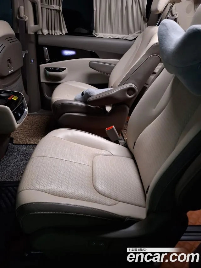 Kia Carnival 2021 — 5