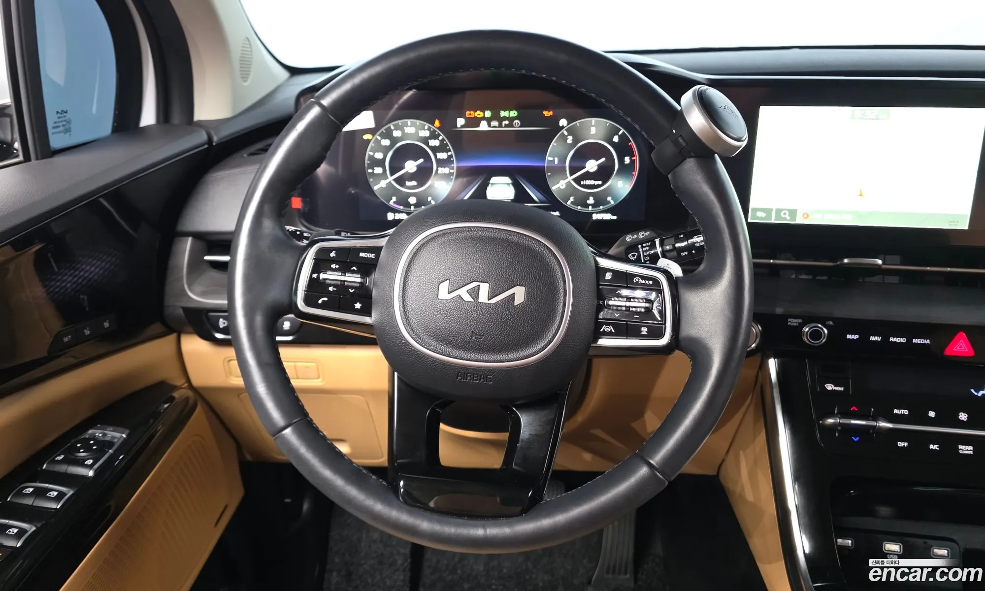 Kia Carnival 2022 — 12
