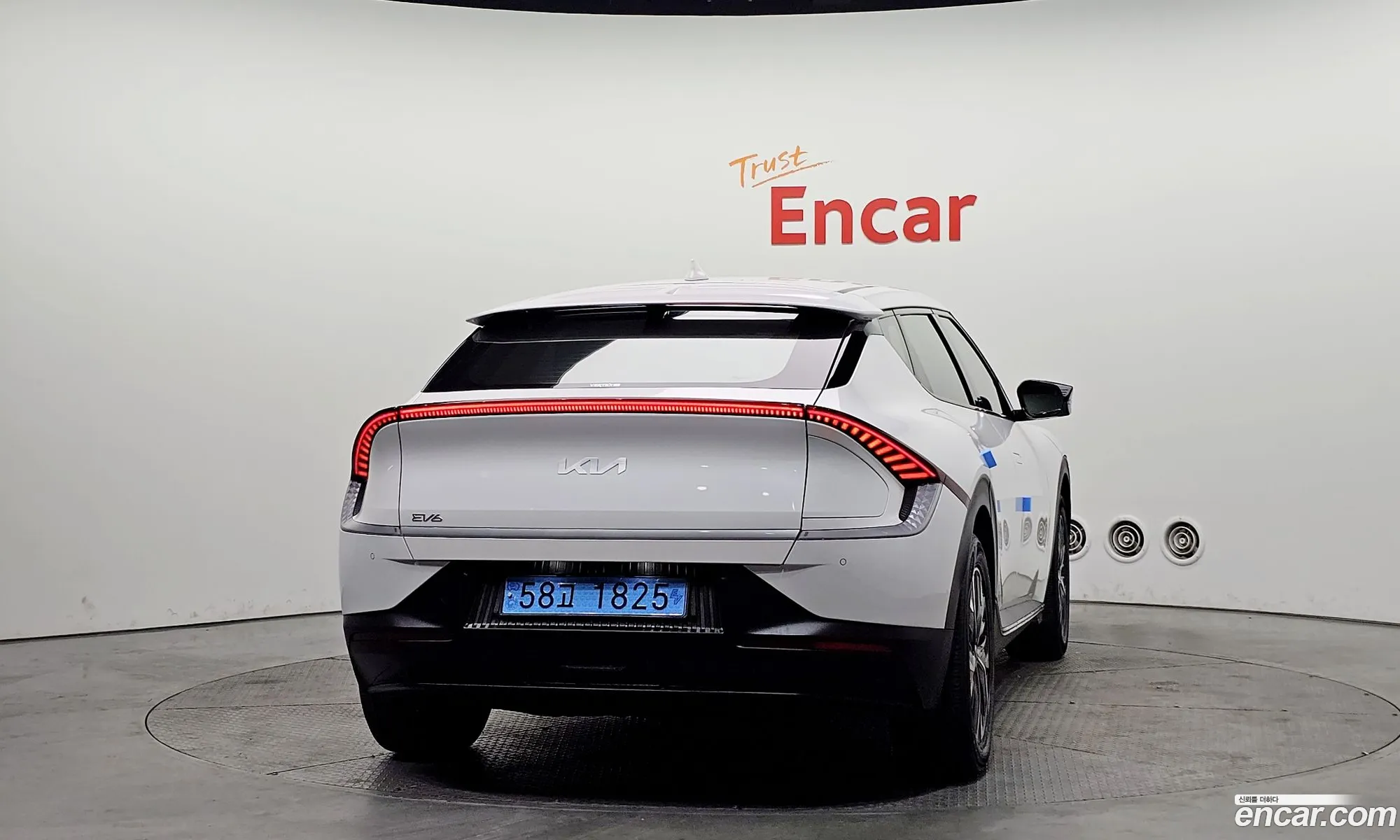 Kia EV6 2021 — 3