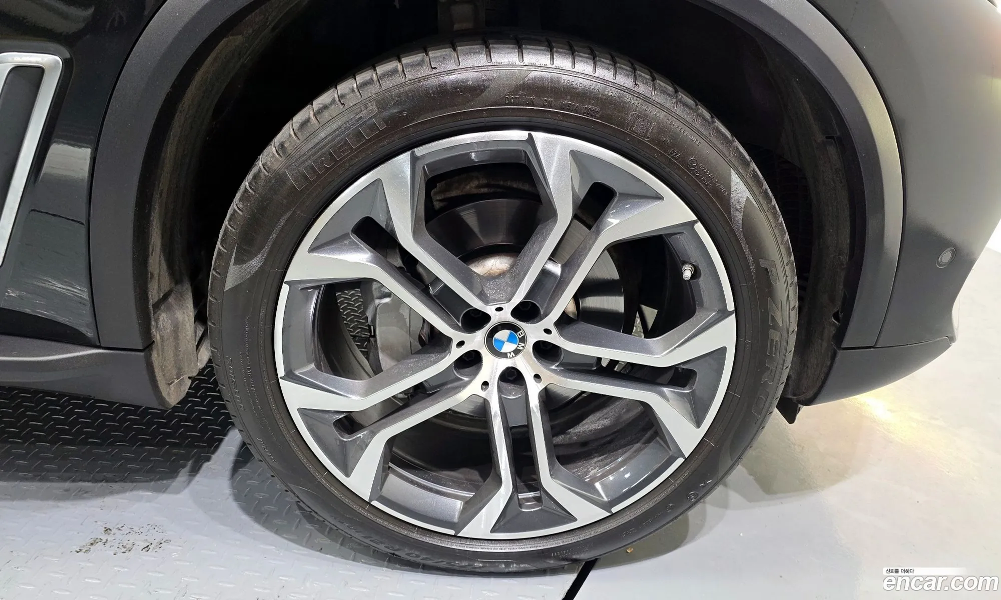 BMW X5 2022 — 11