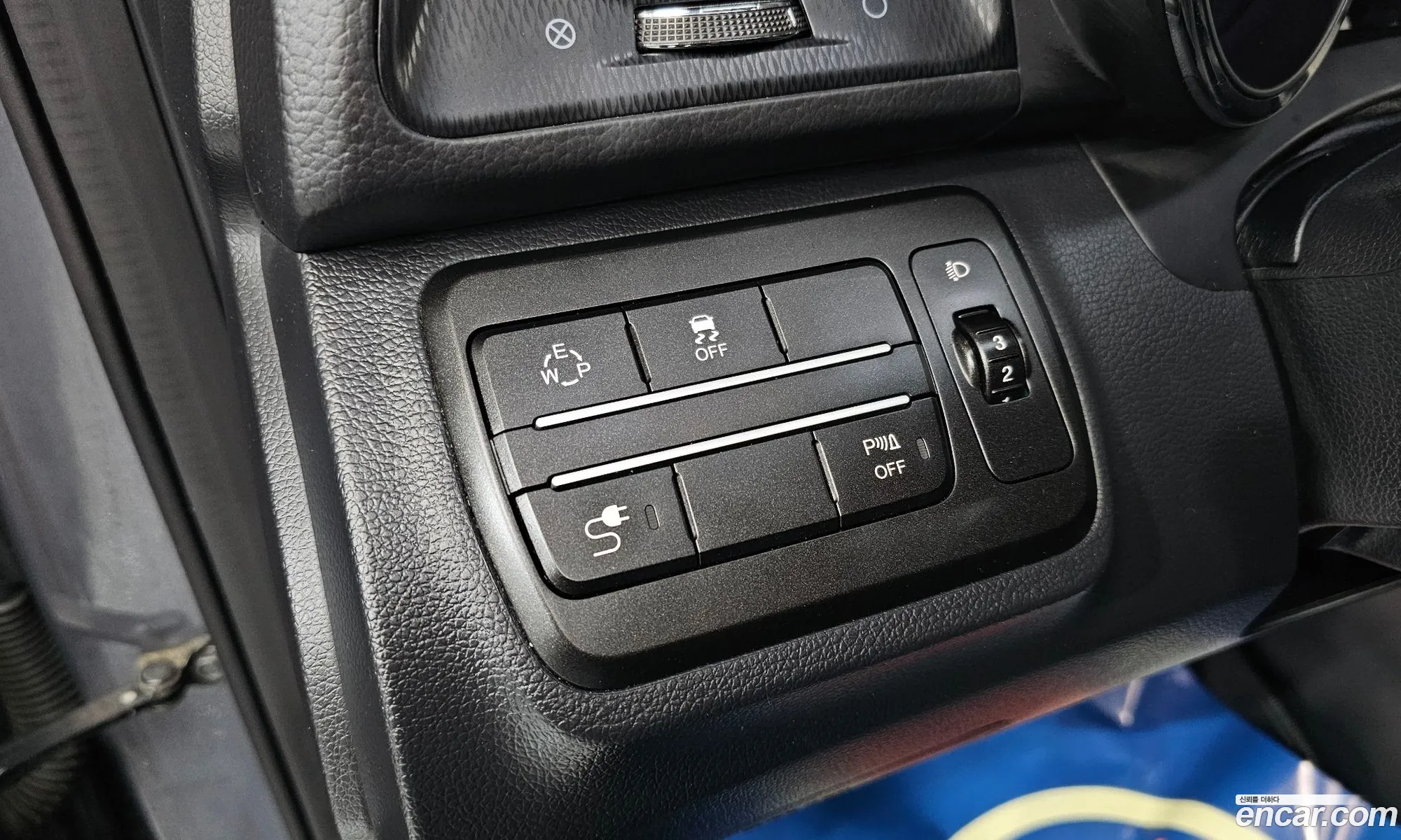 KG Mobility (SsangYong) Tivoli Air 2017 — 7