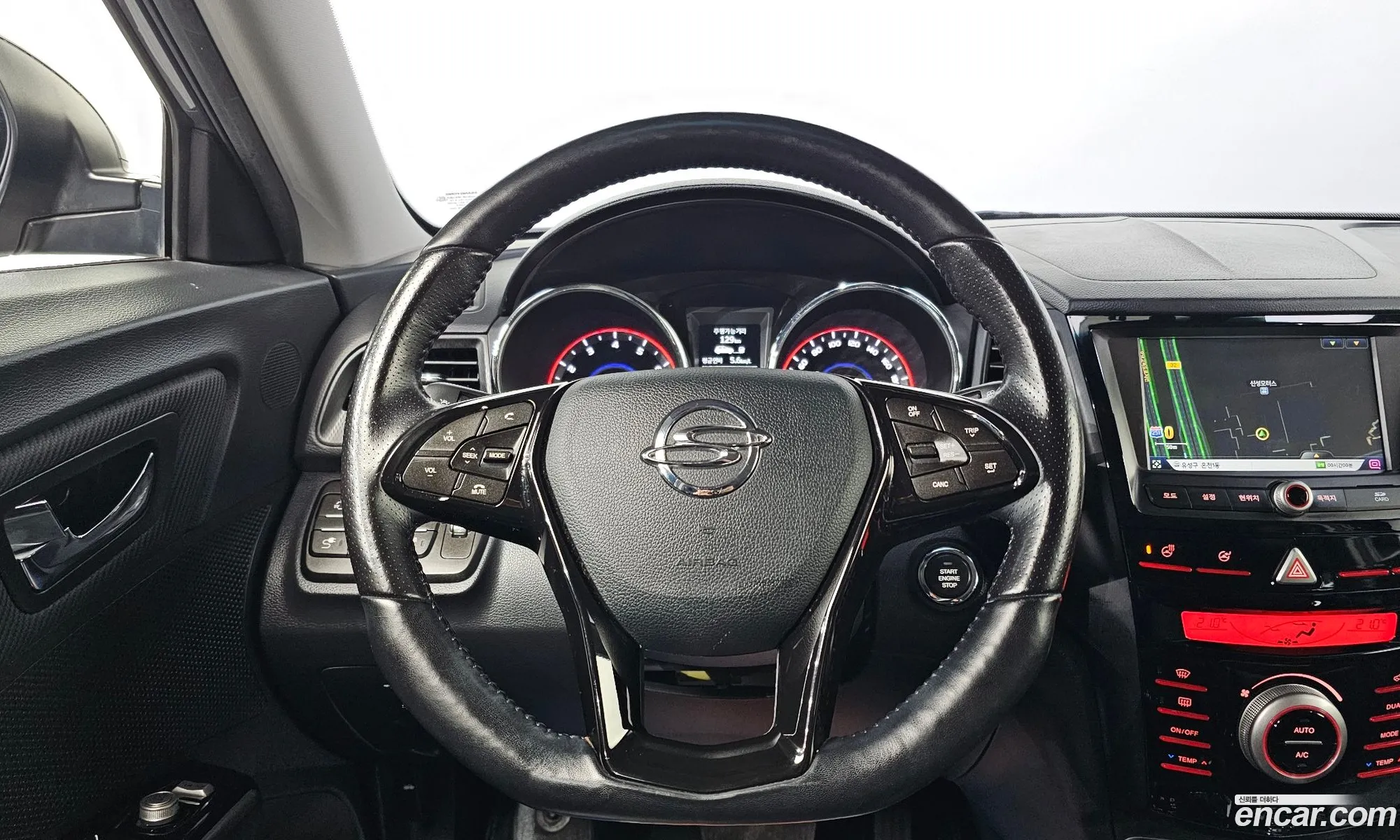KG Mobility (SsangYong) Tivoli Air 2017 — 10