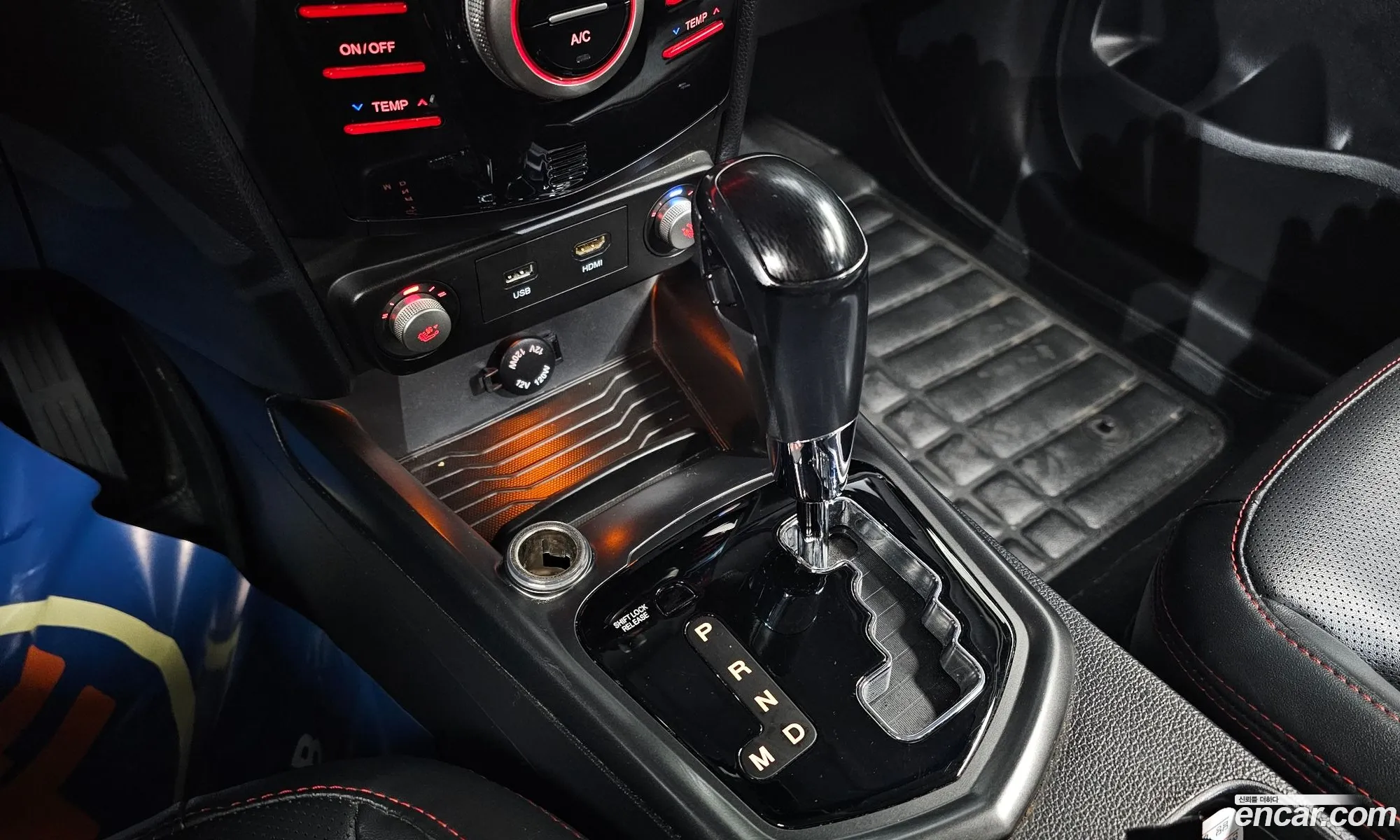 KG Mobility (SsangYong) Tivoli Air 2017 — 11