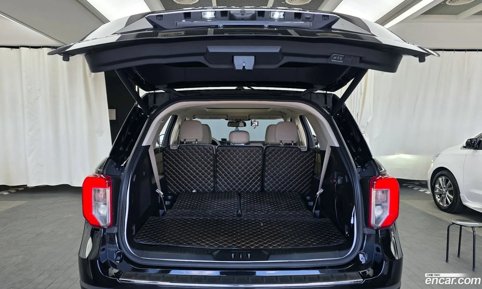 Ford Explorer 6th Gen 2021 — 9