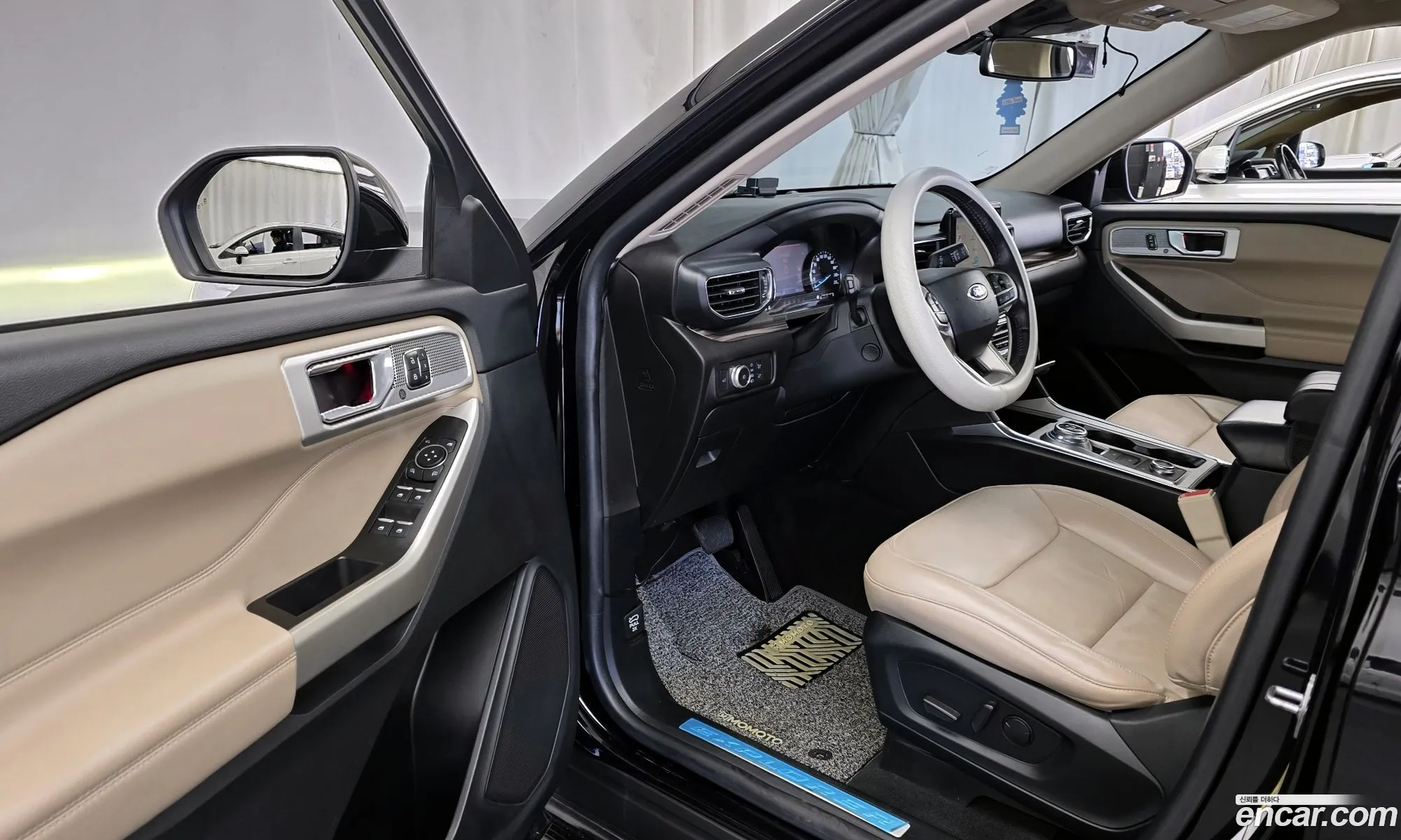 Ford Explorer 6th Gen 2021 — 6