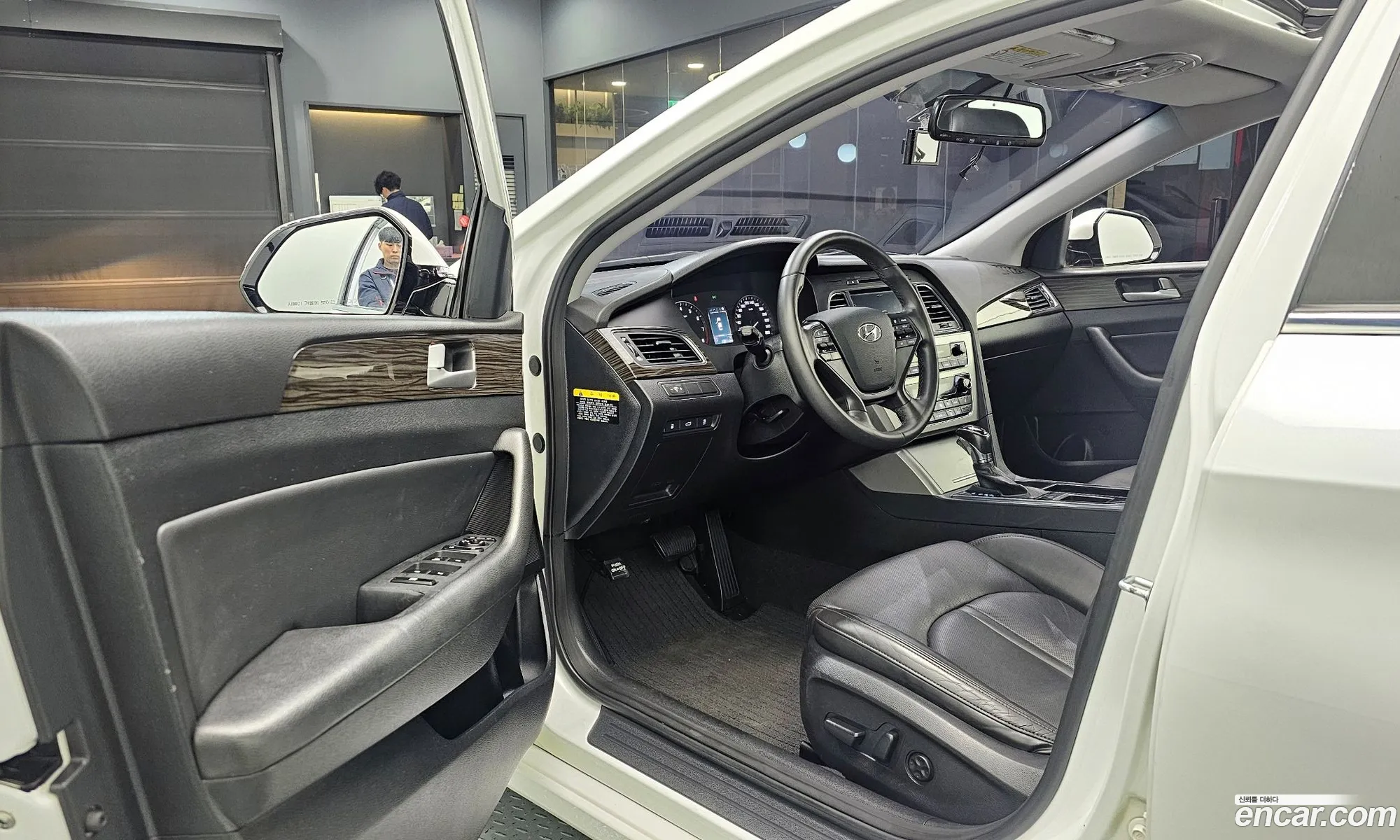 Hyundai LF Sonata 2014 — 4