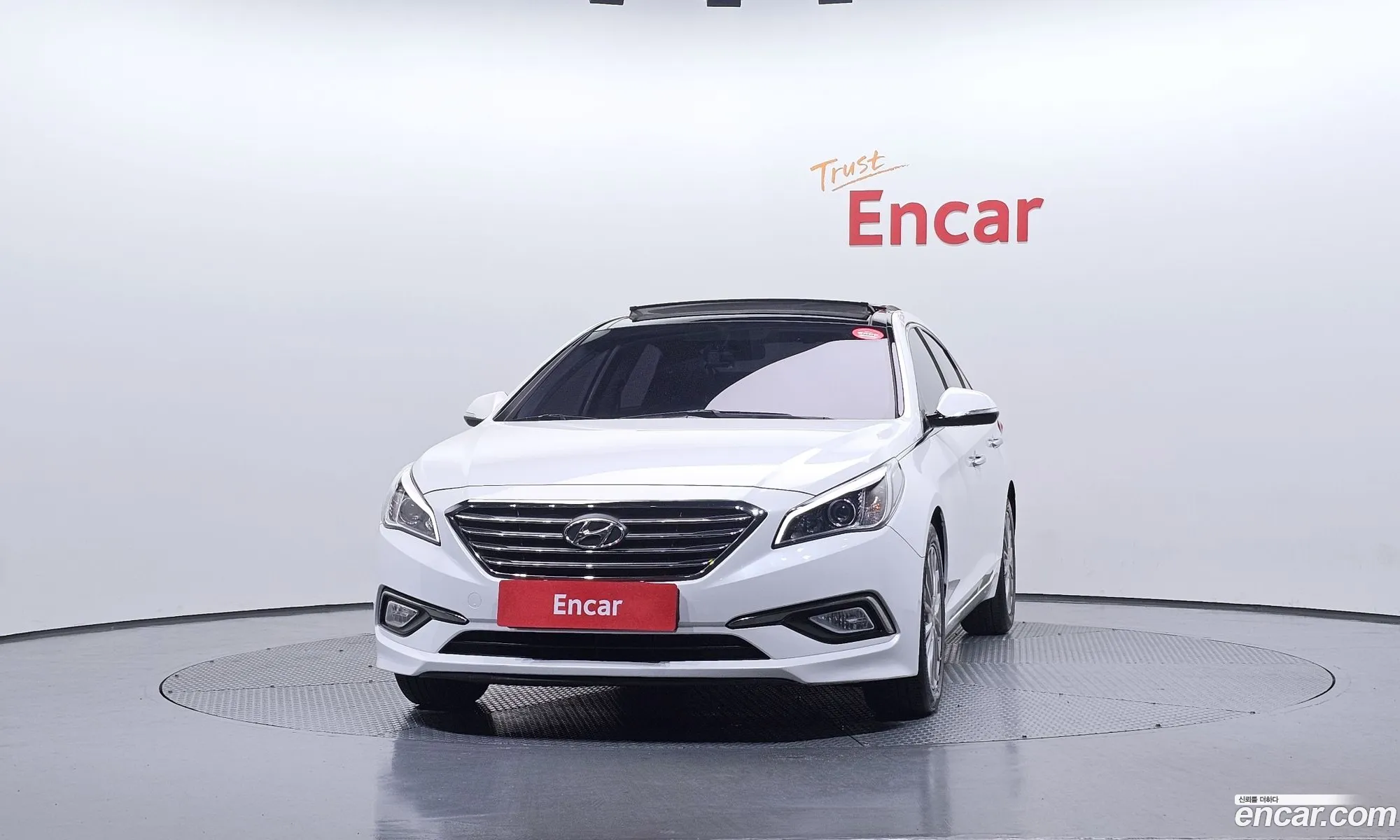 Hyundai LF Sonata 2014 — 15