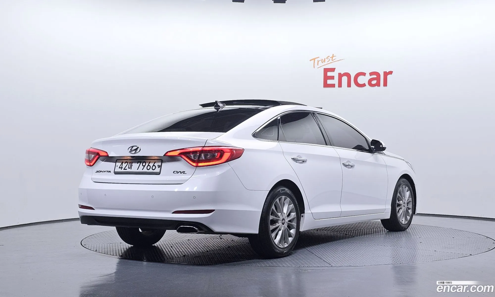 Hyundai LF Sonata 2014 — 7