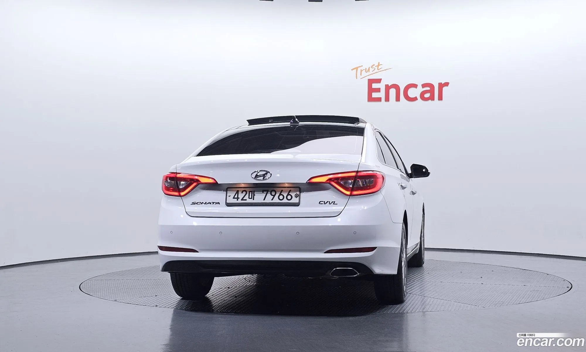 Hyundai LF Sonata 2014 — 8