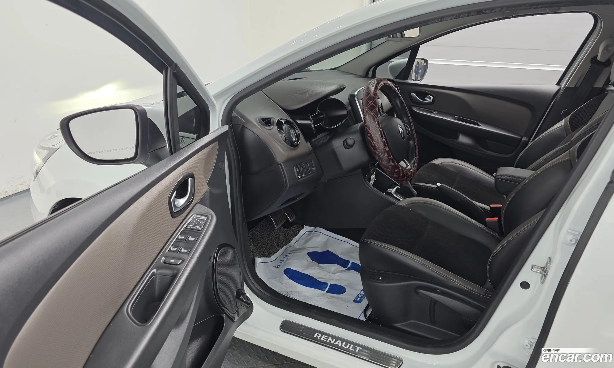 Renault Korea (Samsung) Clio 2019 — 8