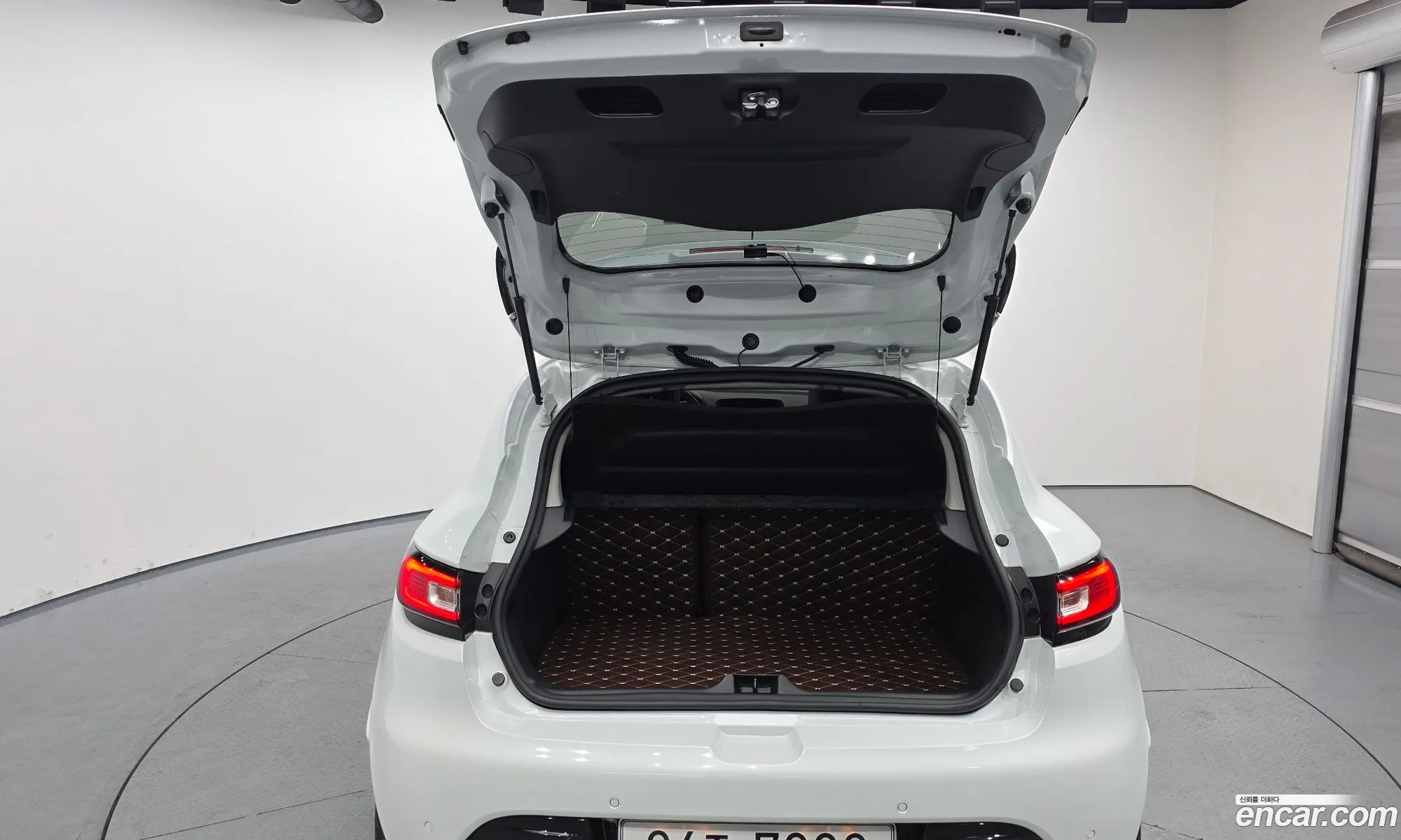 Renault Korea (Samsung) Clio 2019 — 11
