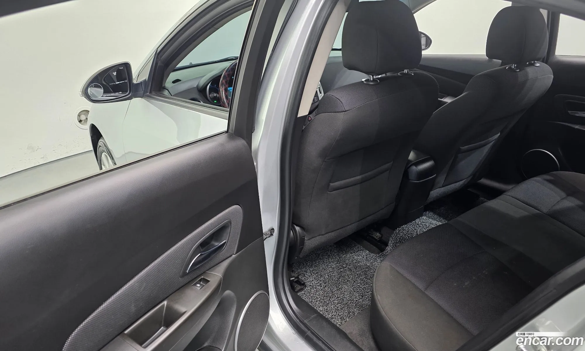 Chevrolet (GM Daewoo) Amazing New Cruze 2016 — 4