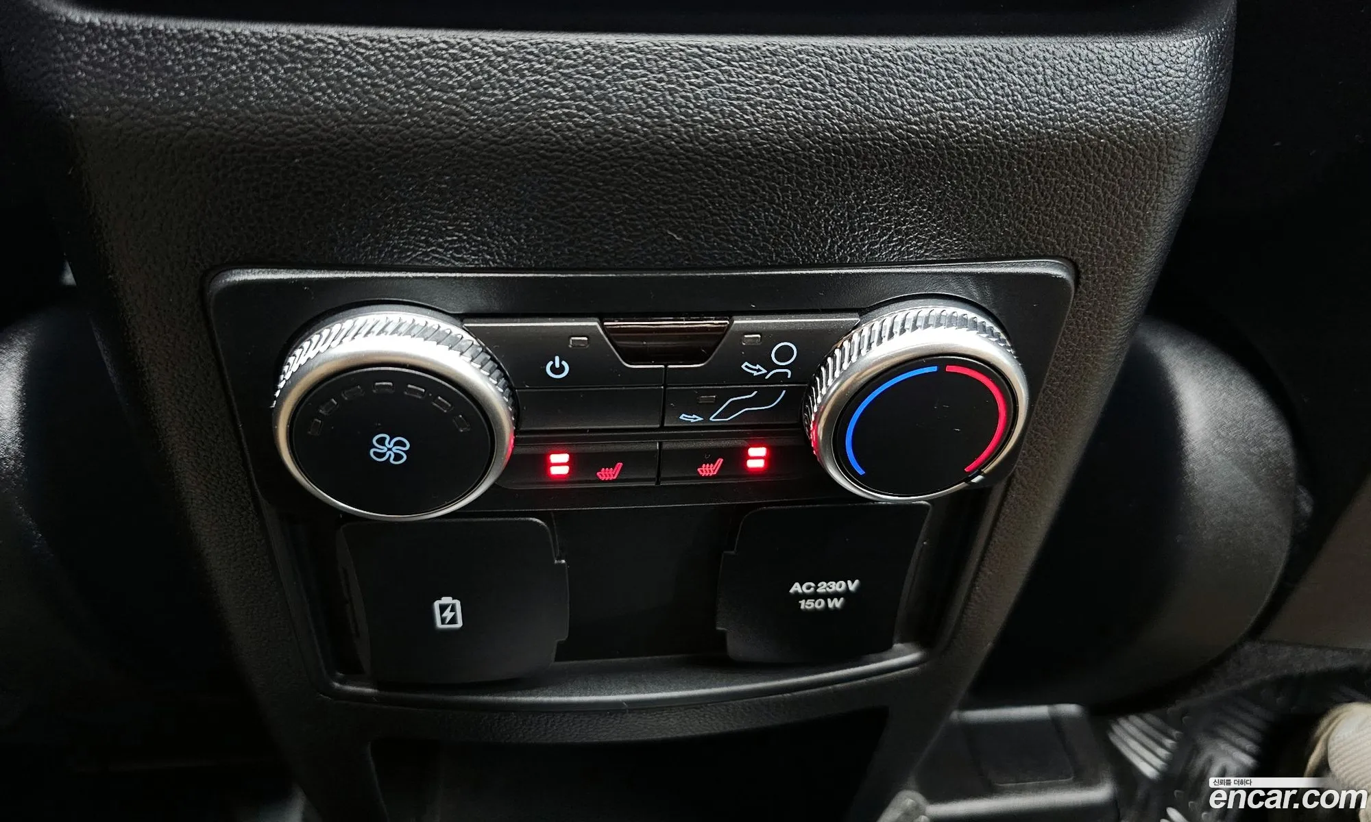 Ford Explorer 6th Gen 2019 1FMSK8FH6LGA74366 — 17