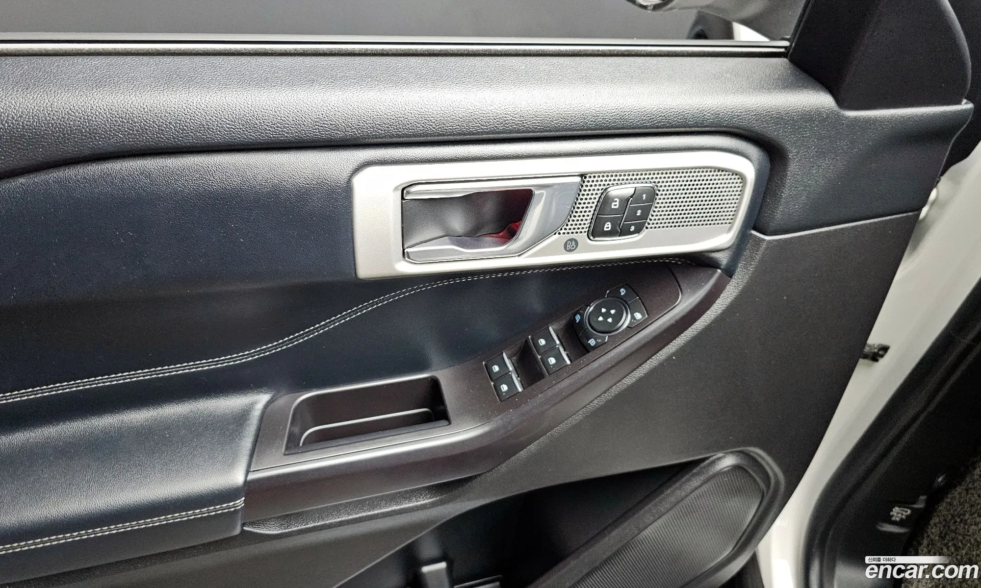 Ford Explorer 6th Gen 2019 1FMSK8FH6LGA74366 — 7