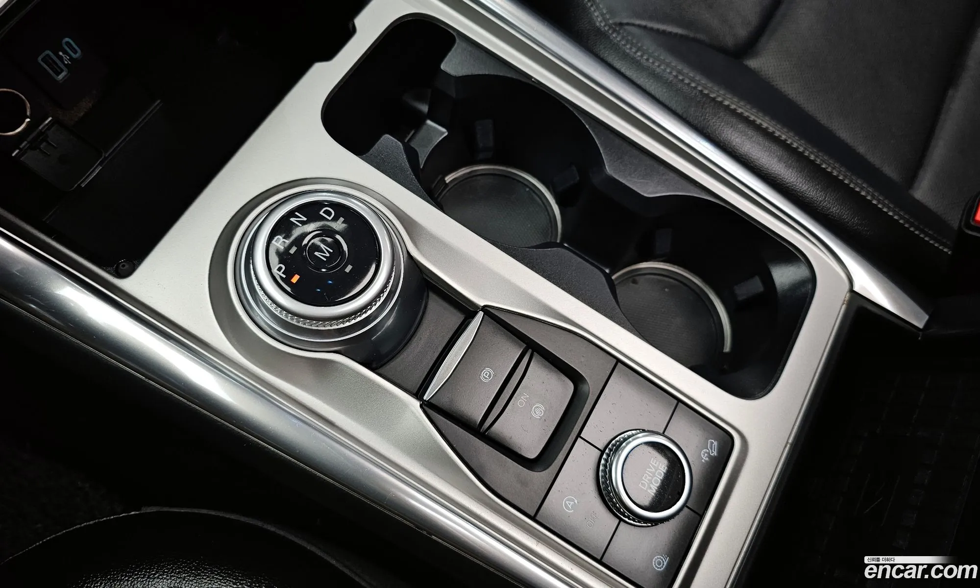 Ford Explorer 6th Gen 2019 1FMSK8FH6LGA74366 — 15
