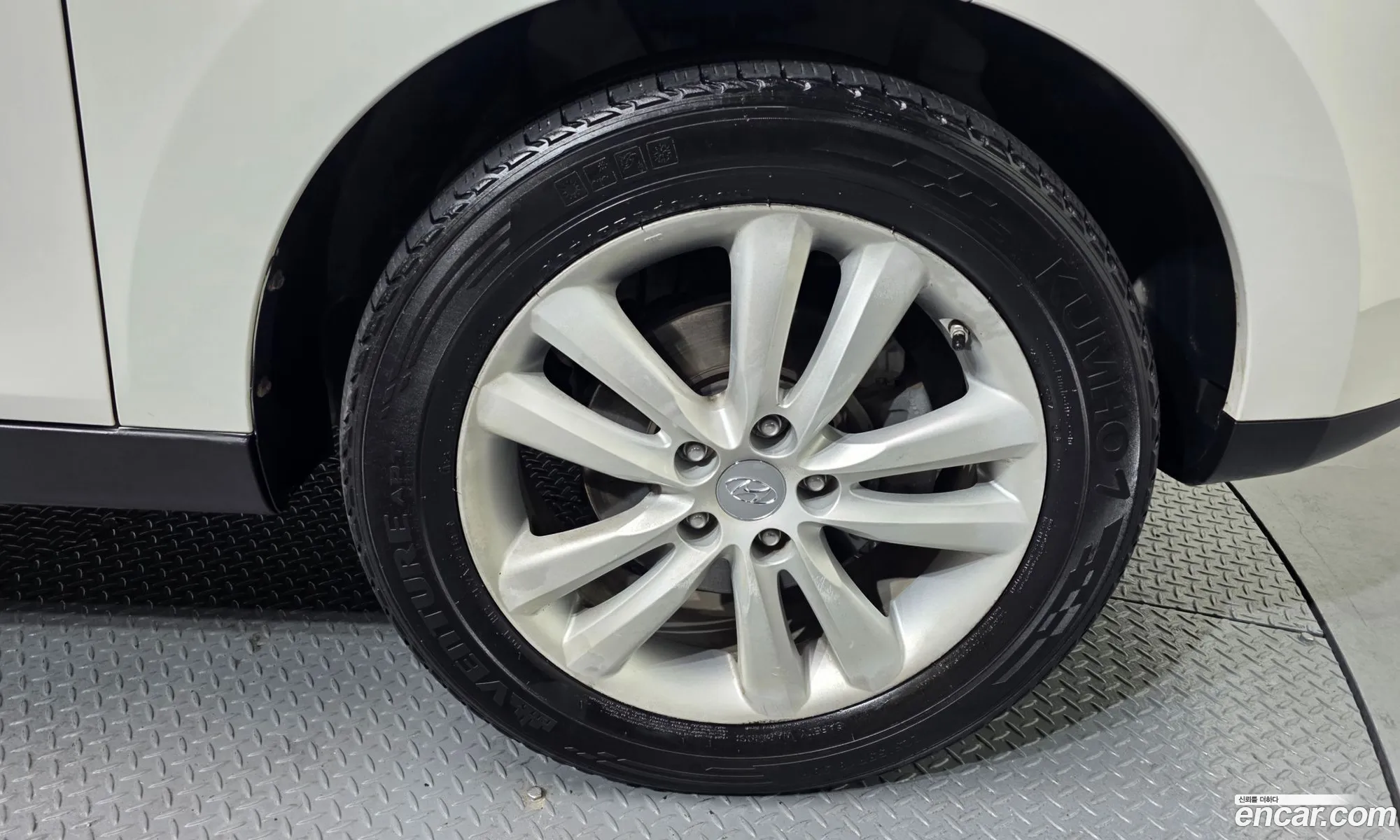 Hyundai Tucson ix 2013 — 13