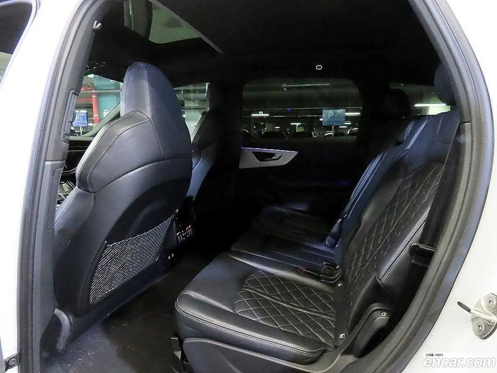 Audi Q7 2022 — 9