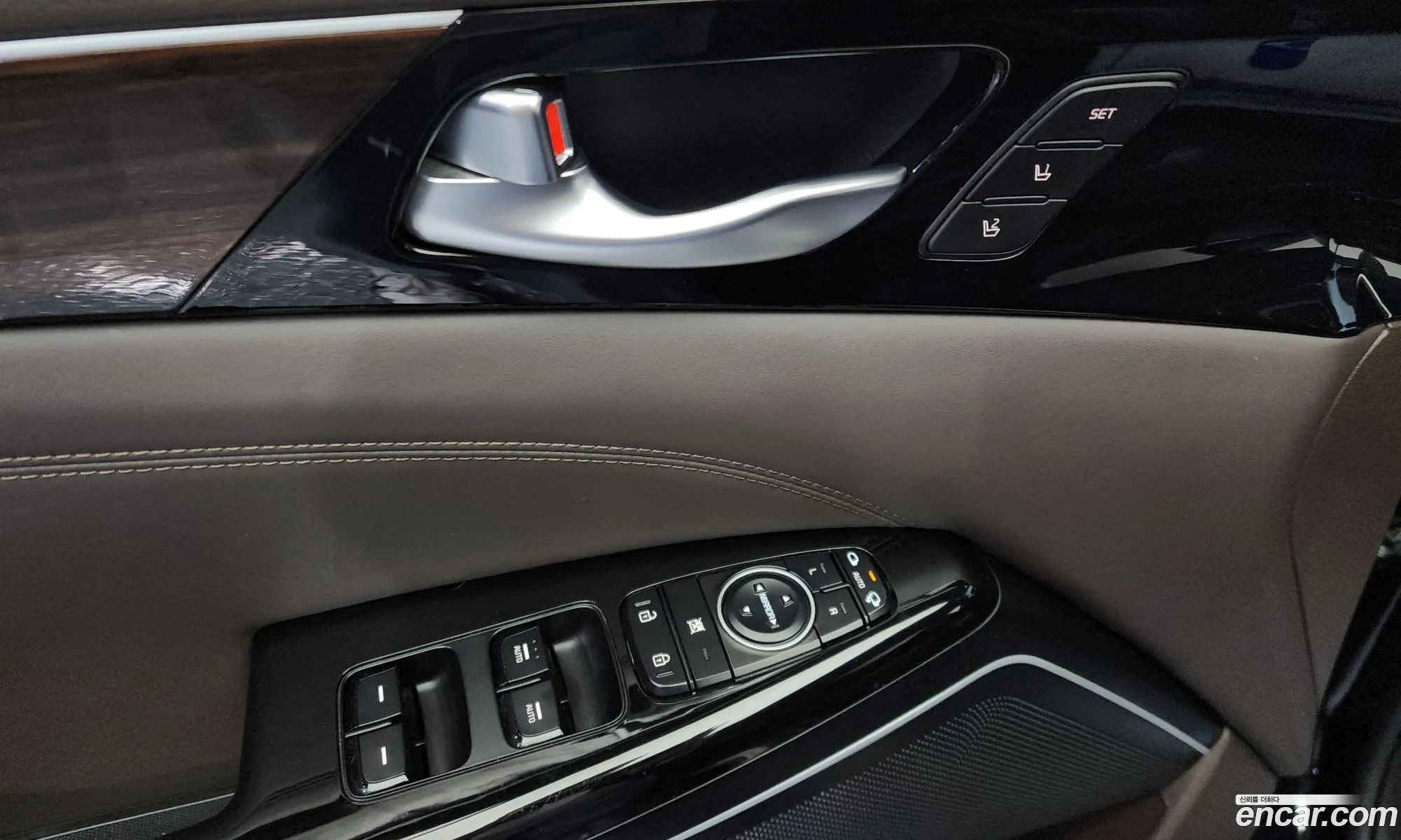 Kia K7 2019 — 7