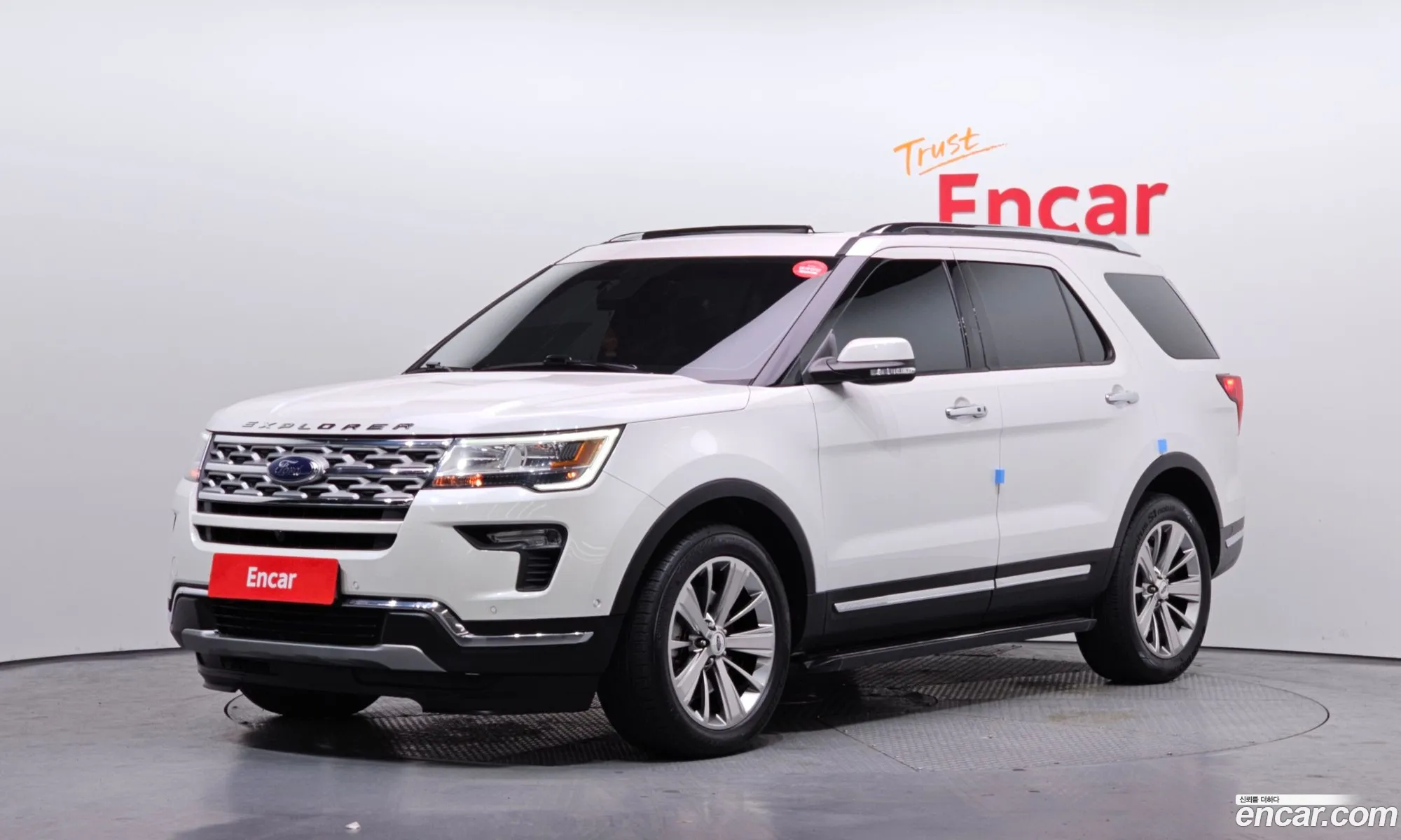 Ford Explorer 2019 — 2