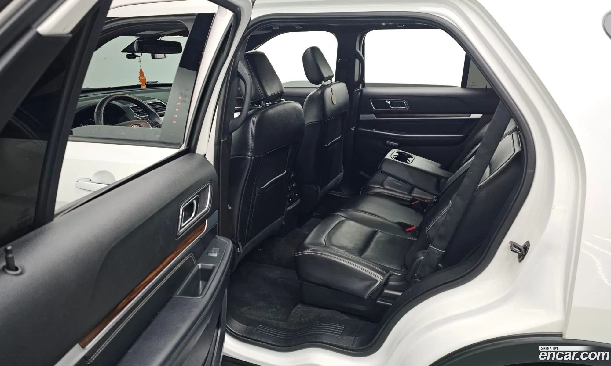 Ford Explorer 2019 — 13