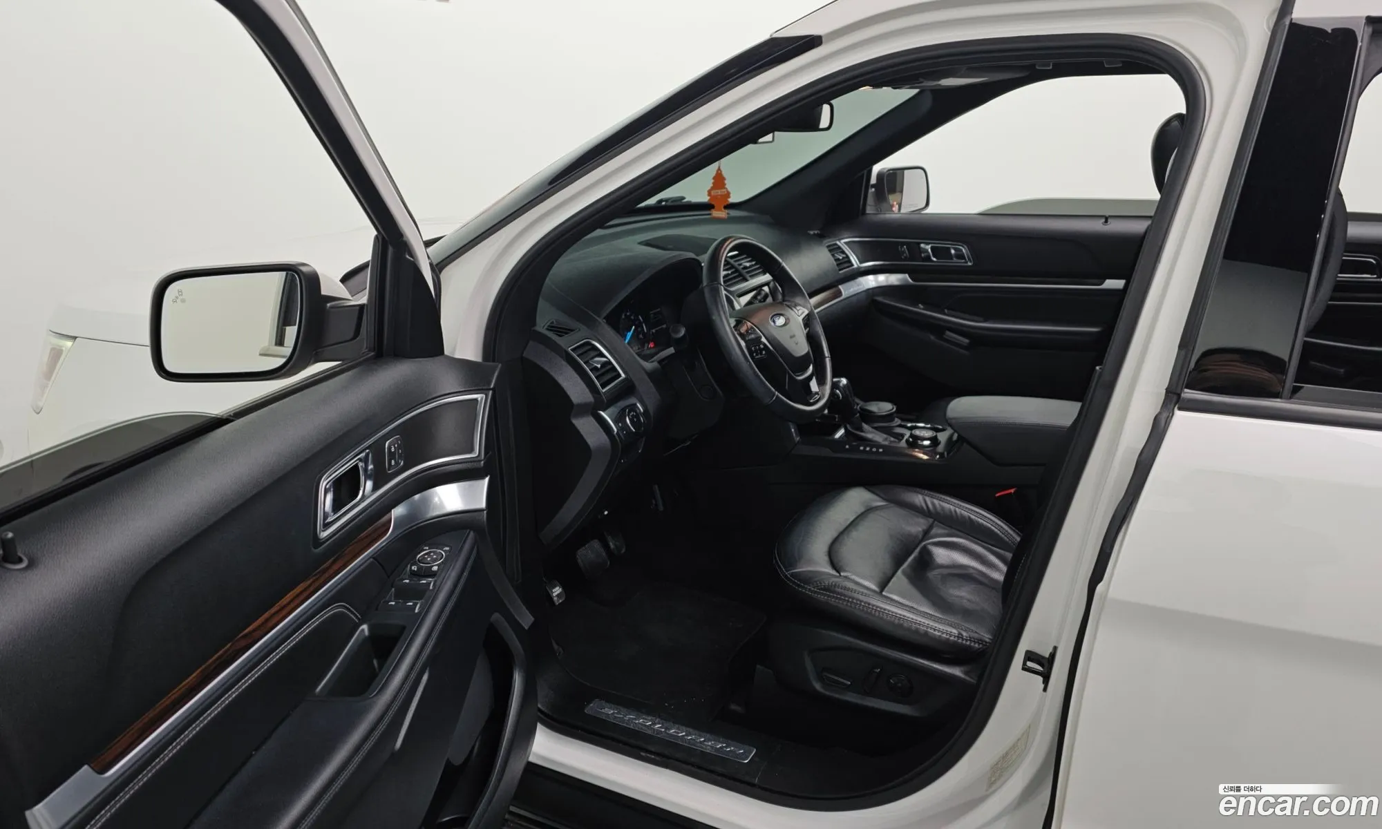 Ford Explorer 2019 — 5