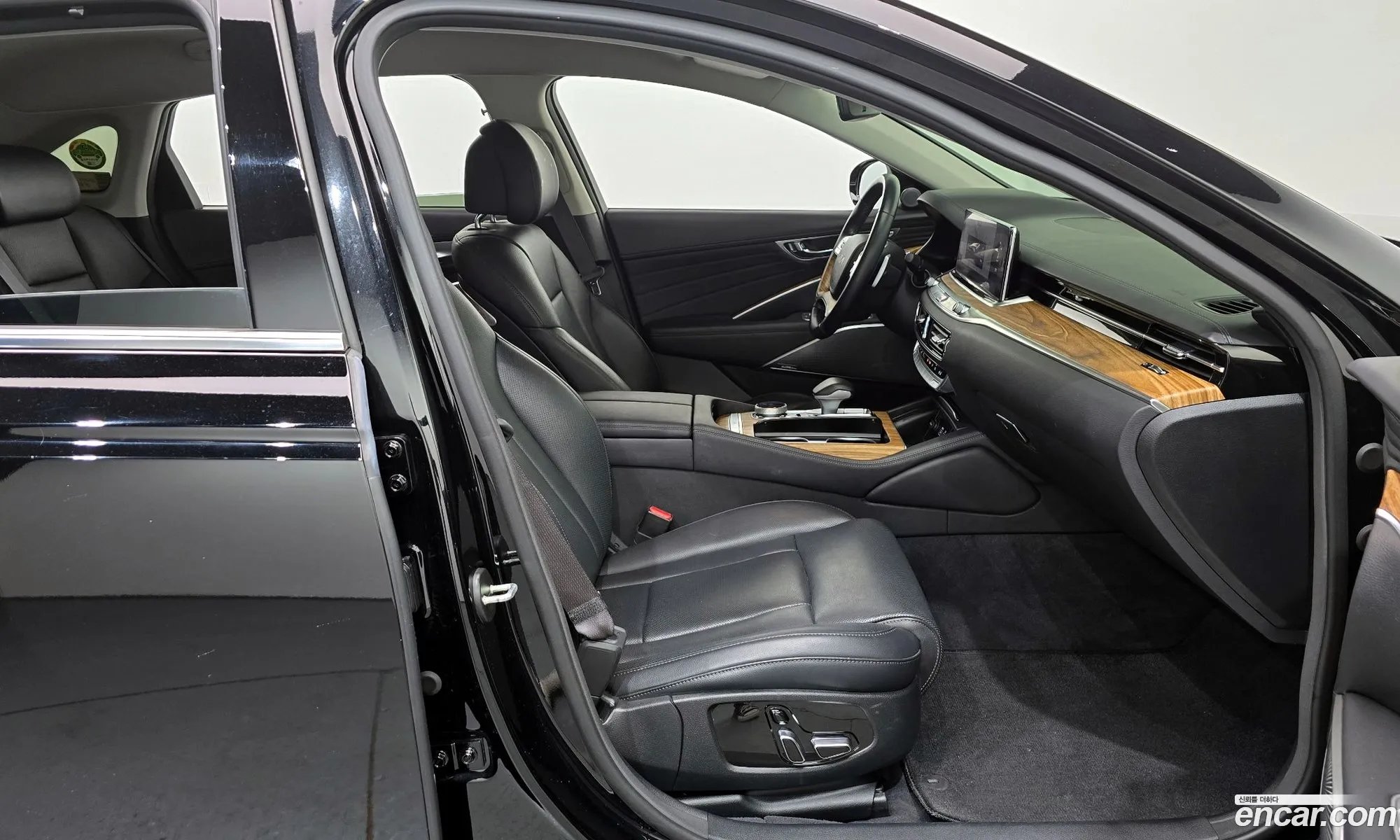 Kia K9 2021 — 15
