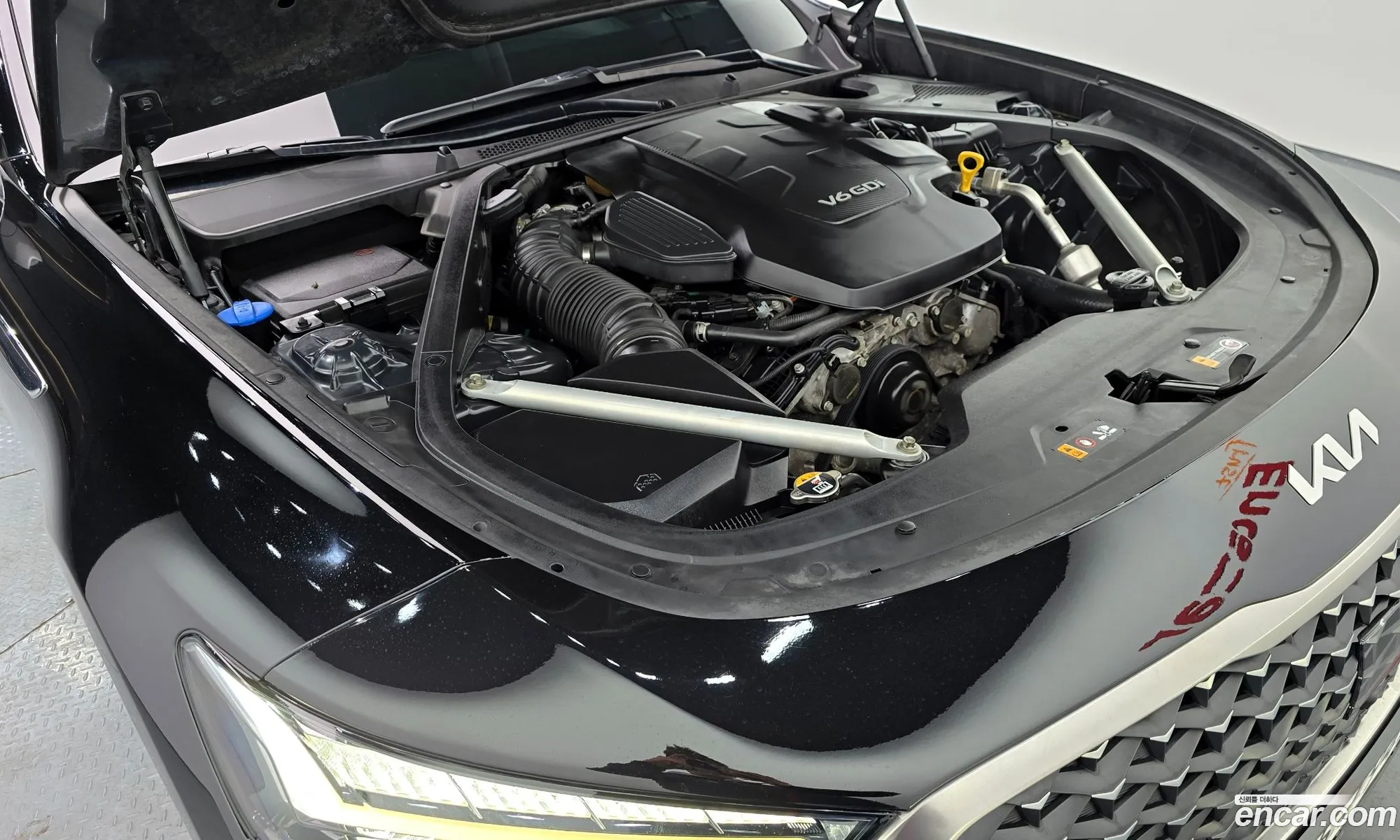 Kia K9 2021 — 9