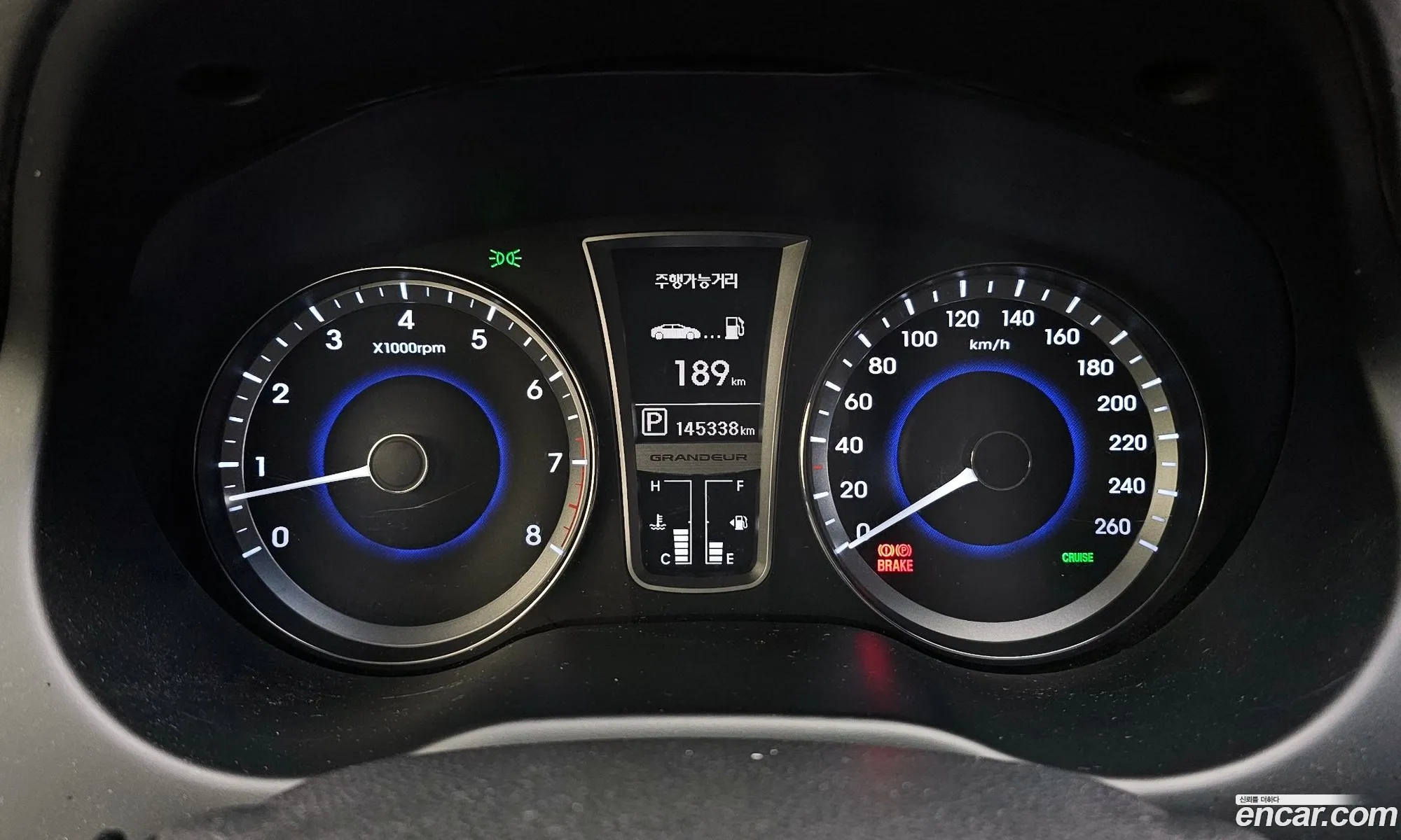 Hyundai Grandeur HG 2012 — 12
