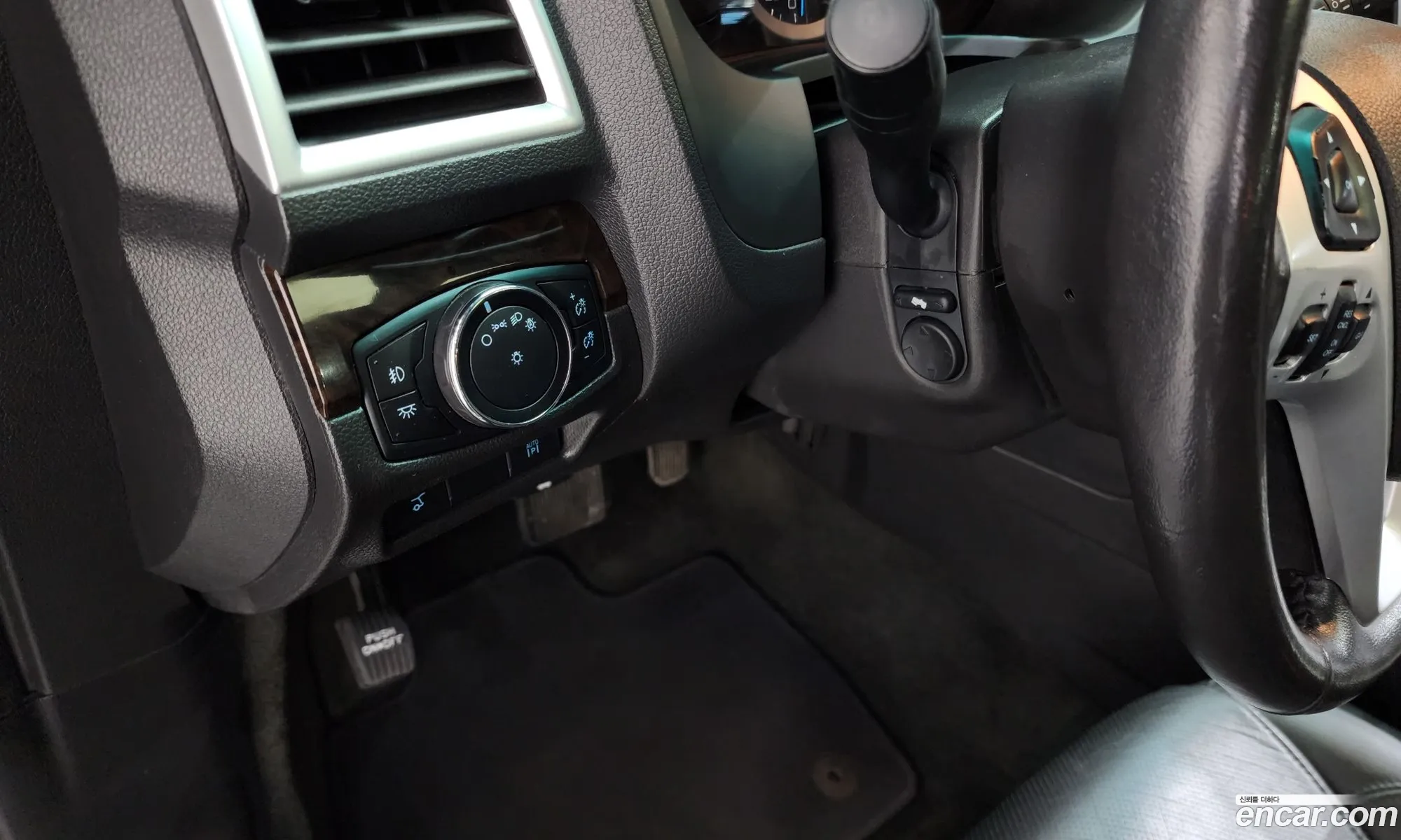 Ford Explorer 2015 1FM5K8F87FGB44751 — 5