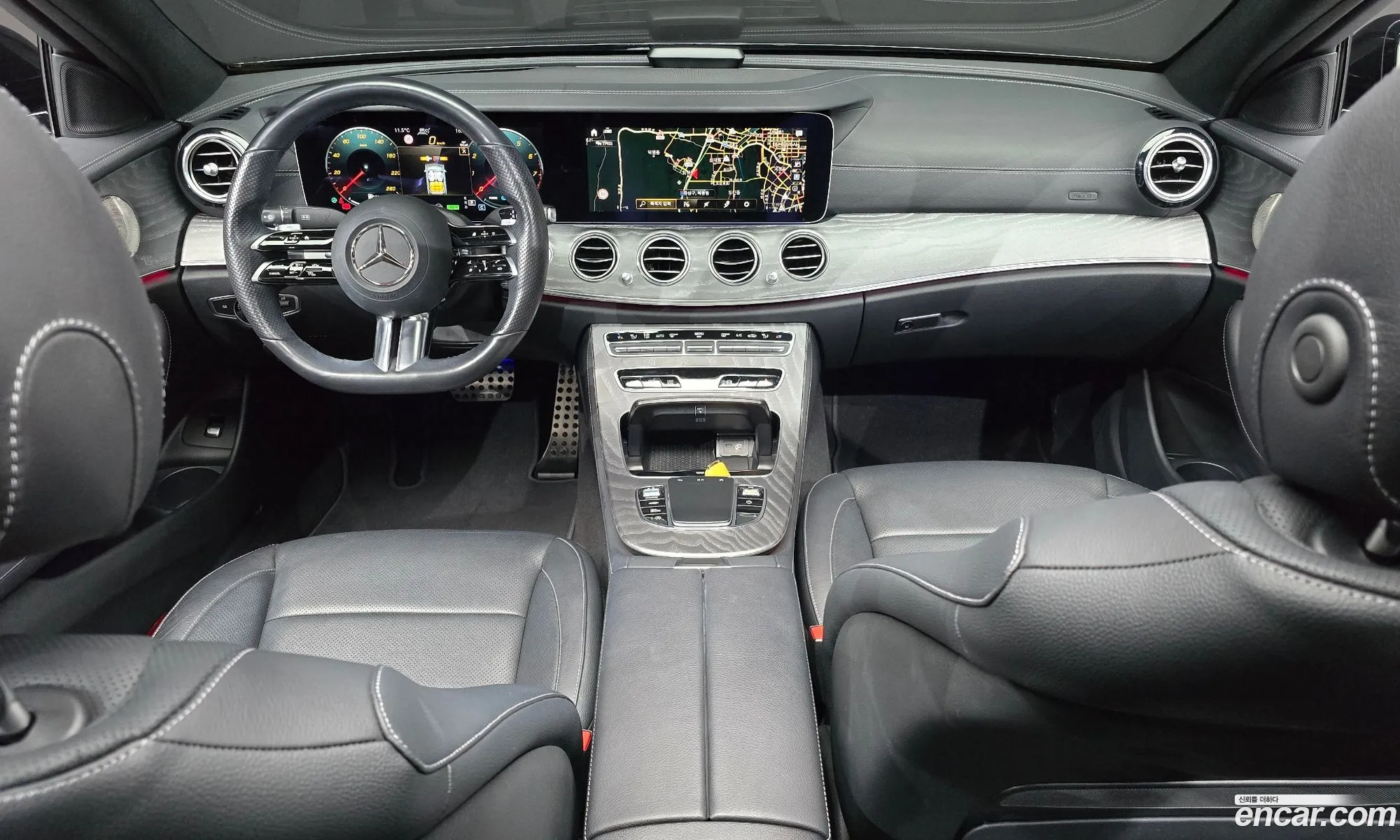 Mercedes-Benz E-Class W213 2022 — 17