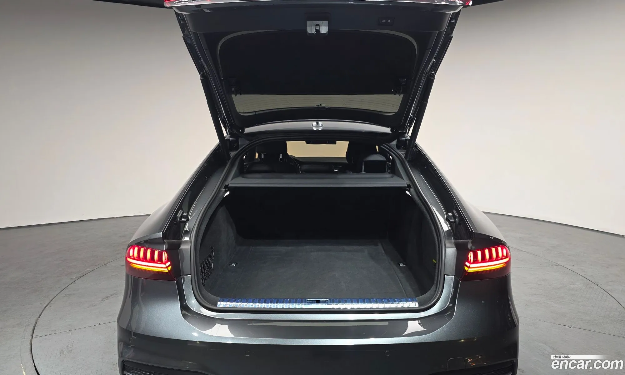 Audi A7 2020 WAUZZZF25LN080667 — 16