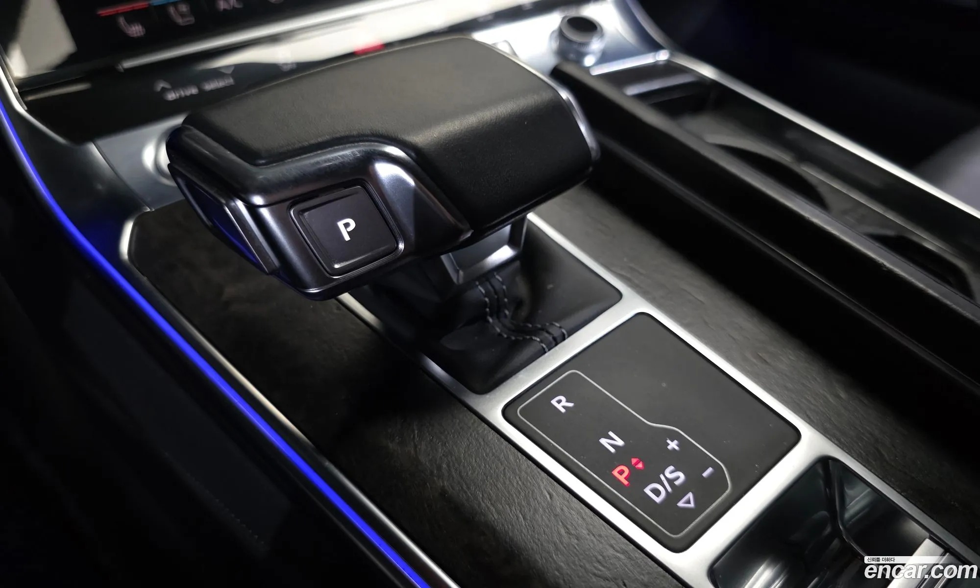 Audi A7 2020 WAUZZZF25LN080667 — 19