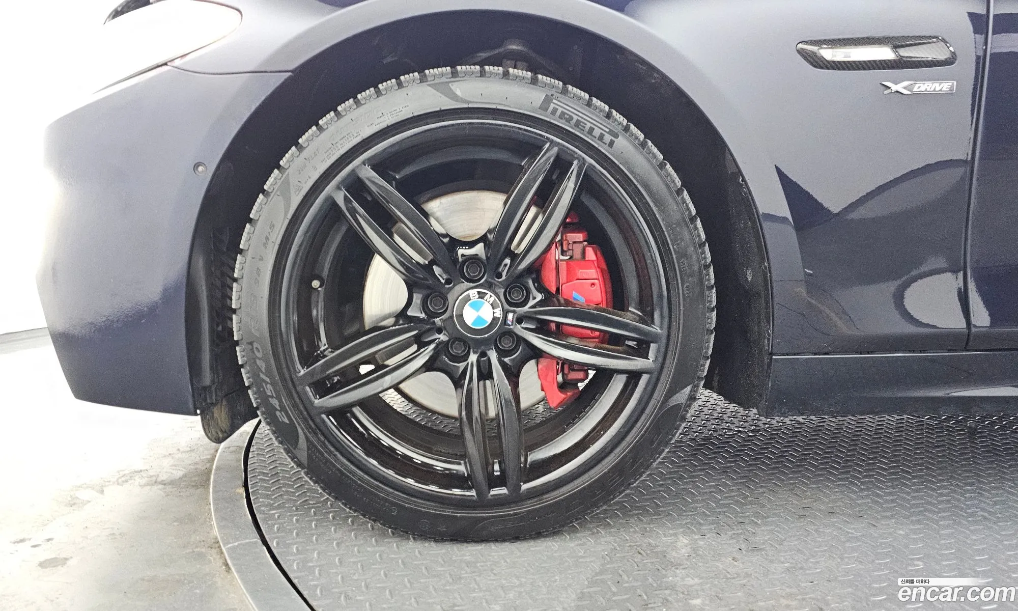 BMW 5 Series 2013 WBAFU910XDC955102 — 18