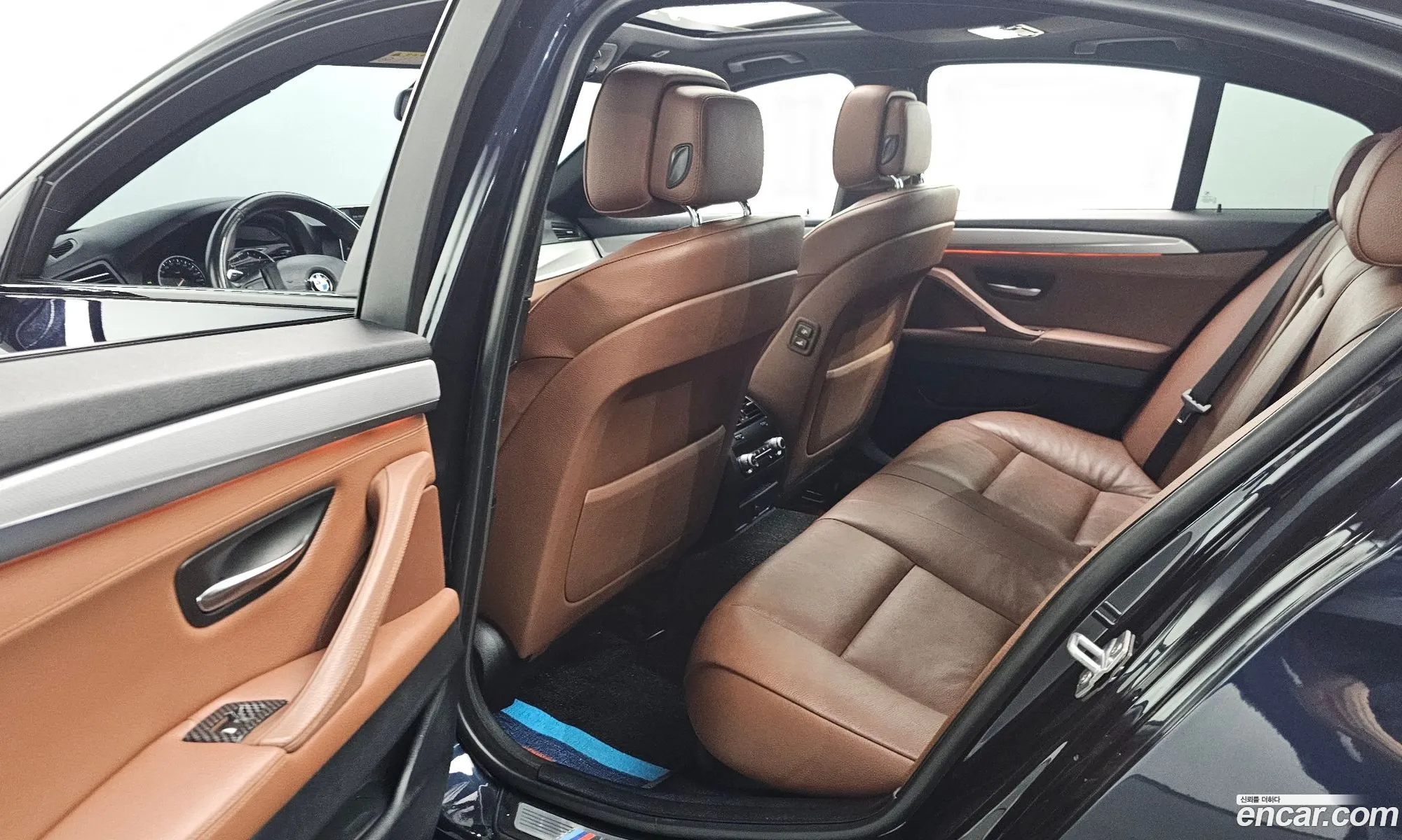 BMW 5 Series 2013 WBAFU910XDC955102 — 8