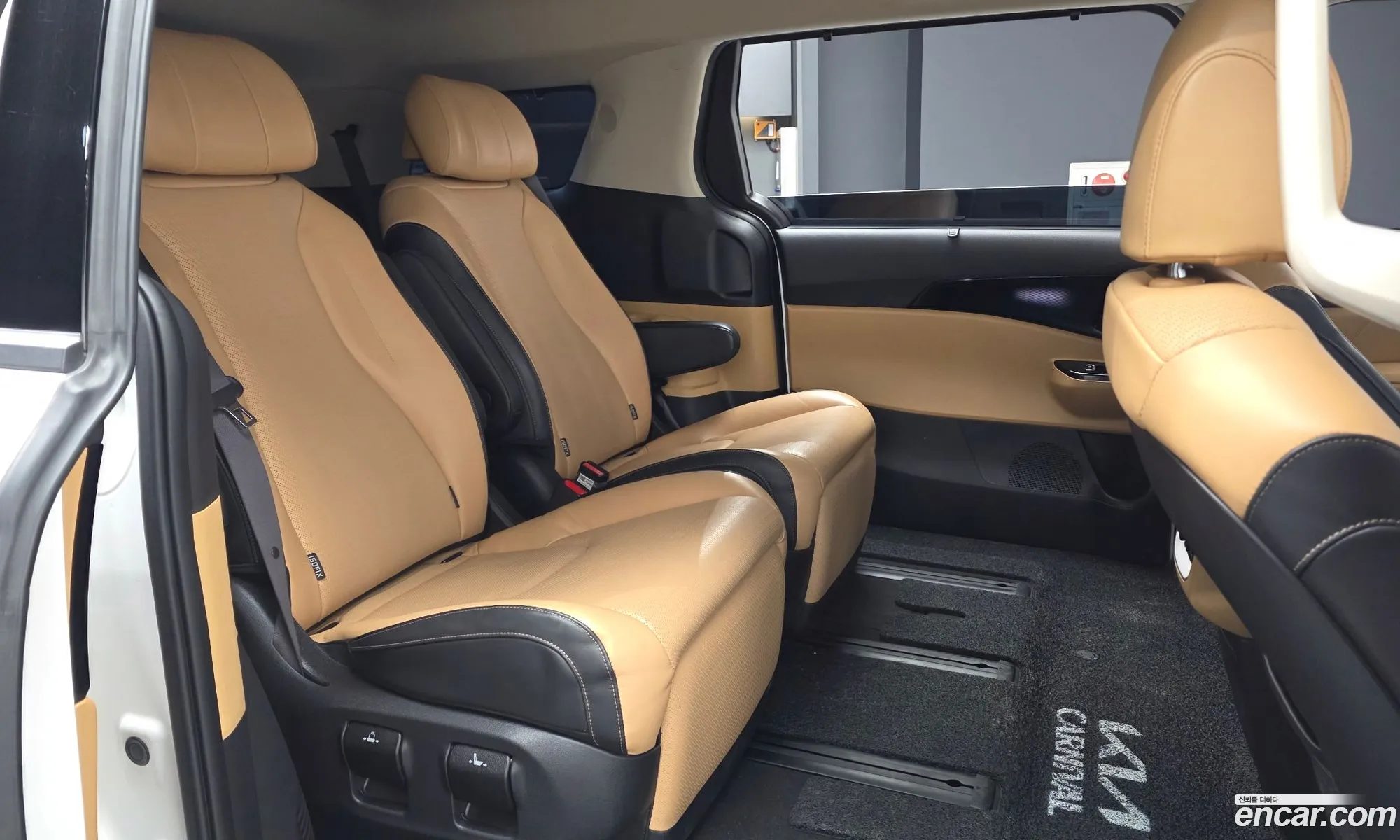 Kia Carnival 2022 — 14