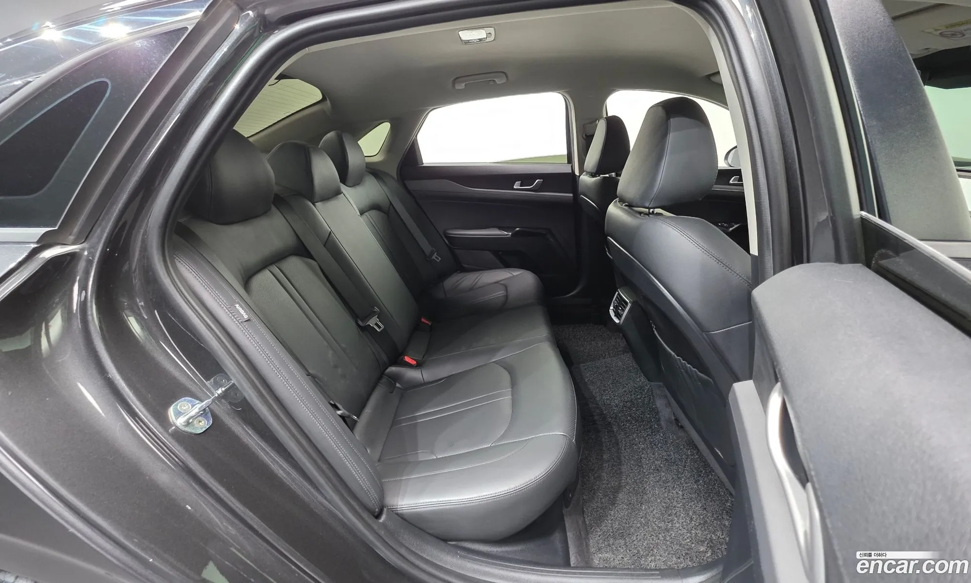 Kia K5 Hybrid 2021 — 2