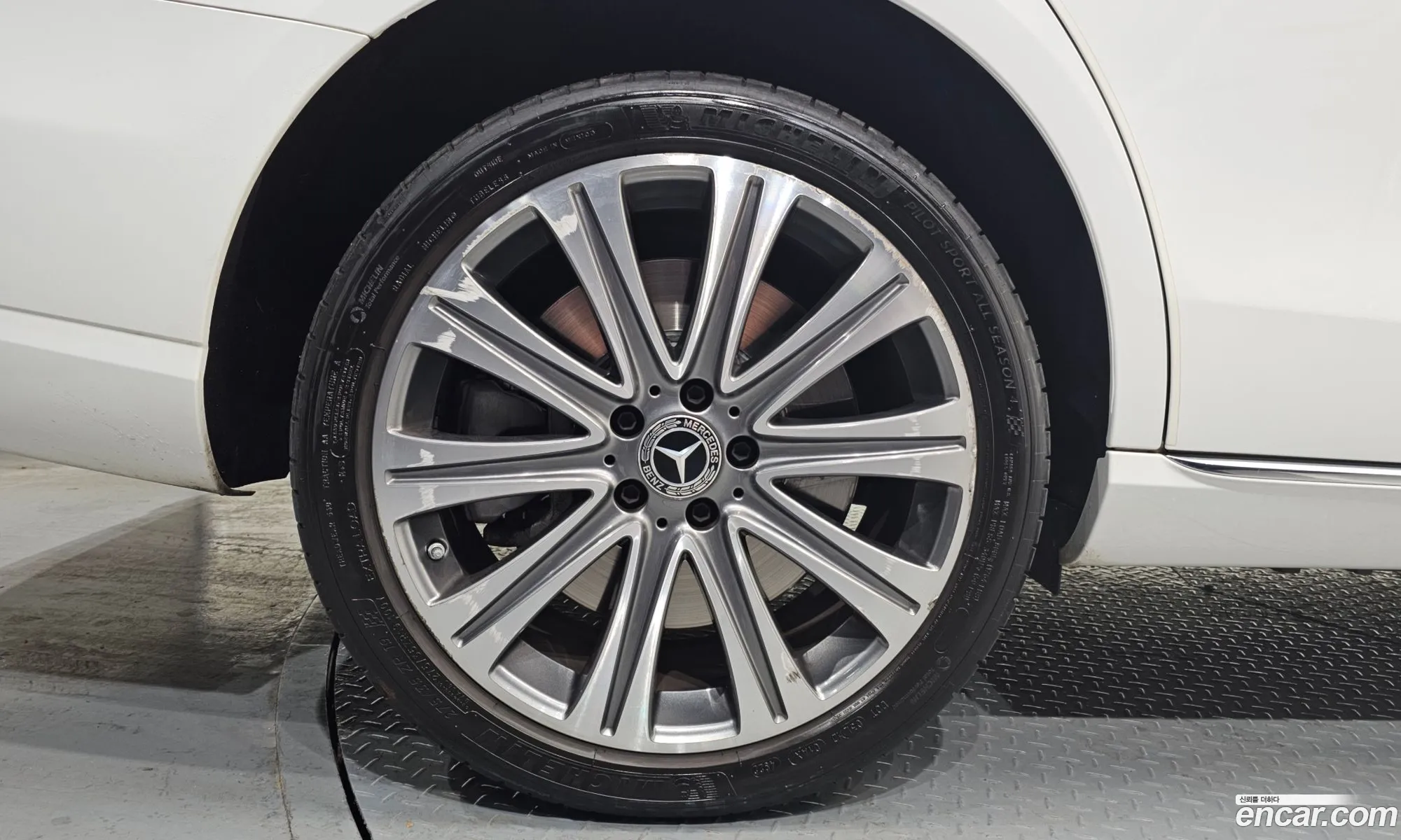 Mercedes-Benz E-Class W213 2021 — 10