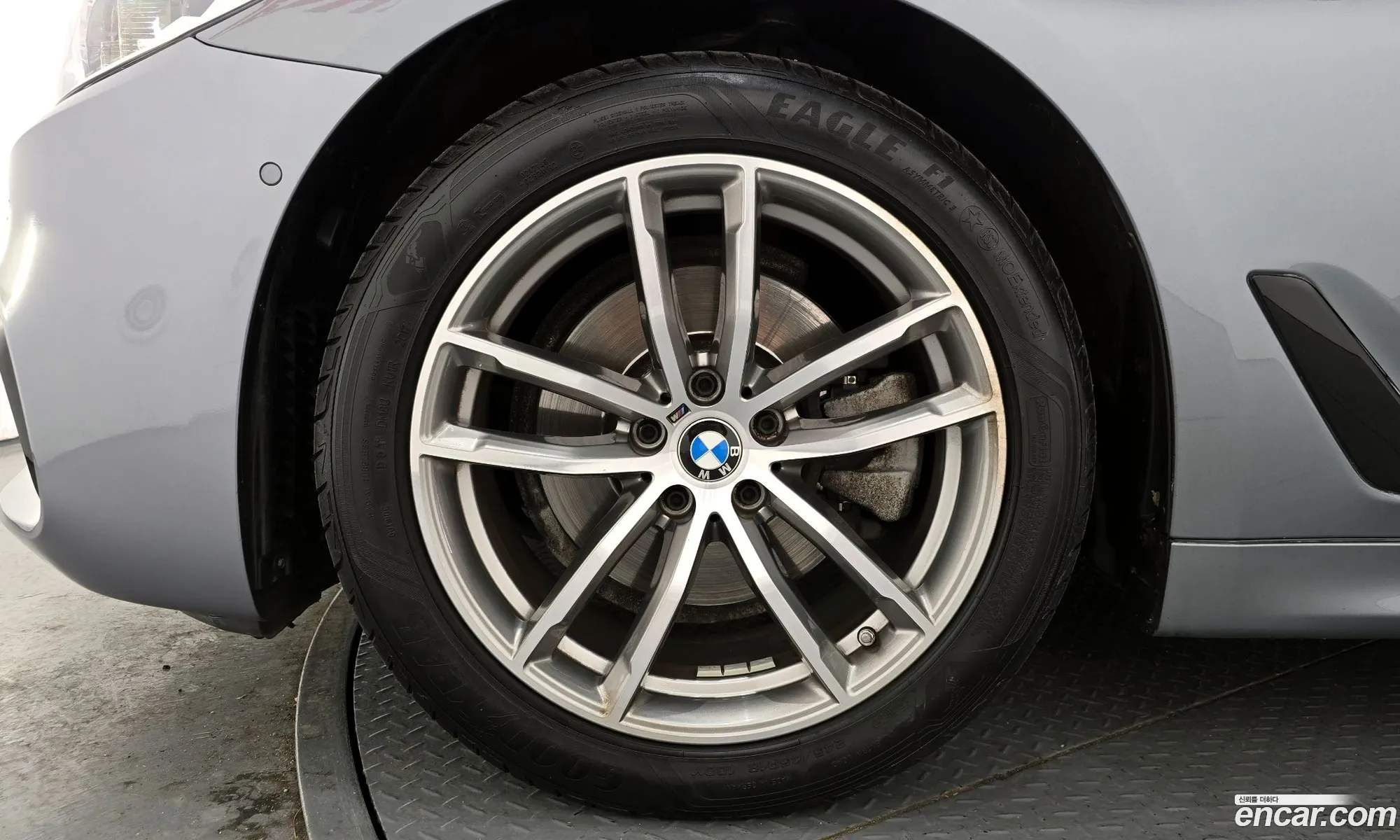 BMW 5 Series 2017 WBAJC3108HG992478 — 6