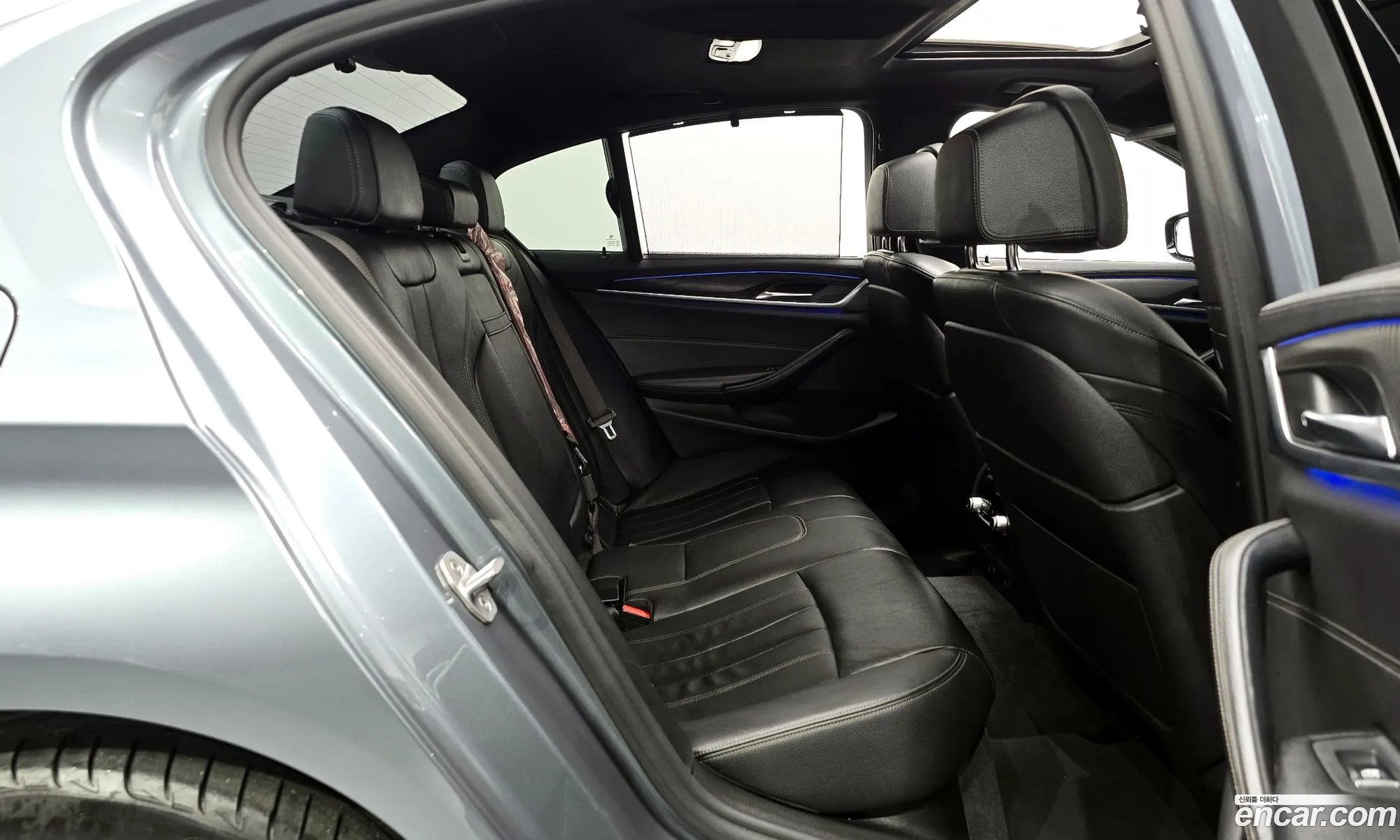 BMW 5 Series 2017 WBAJC3108HG992478 — 11