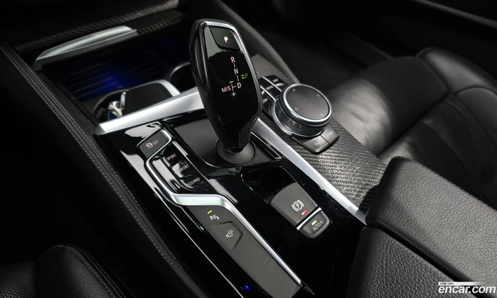 BMW 5 Series 2017 WBAJC3108HG992478 — 2