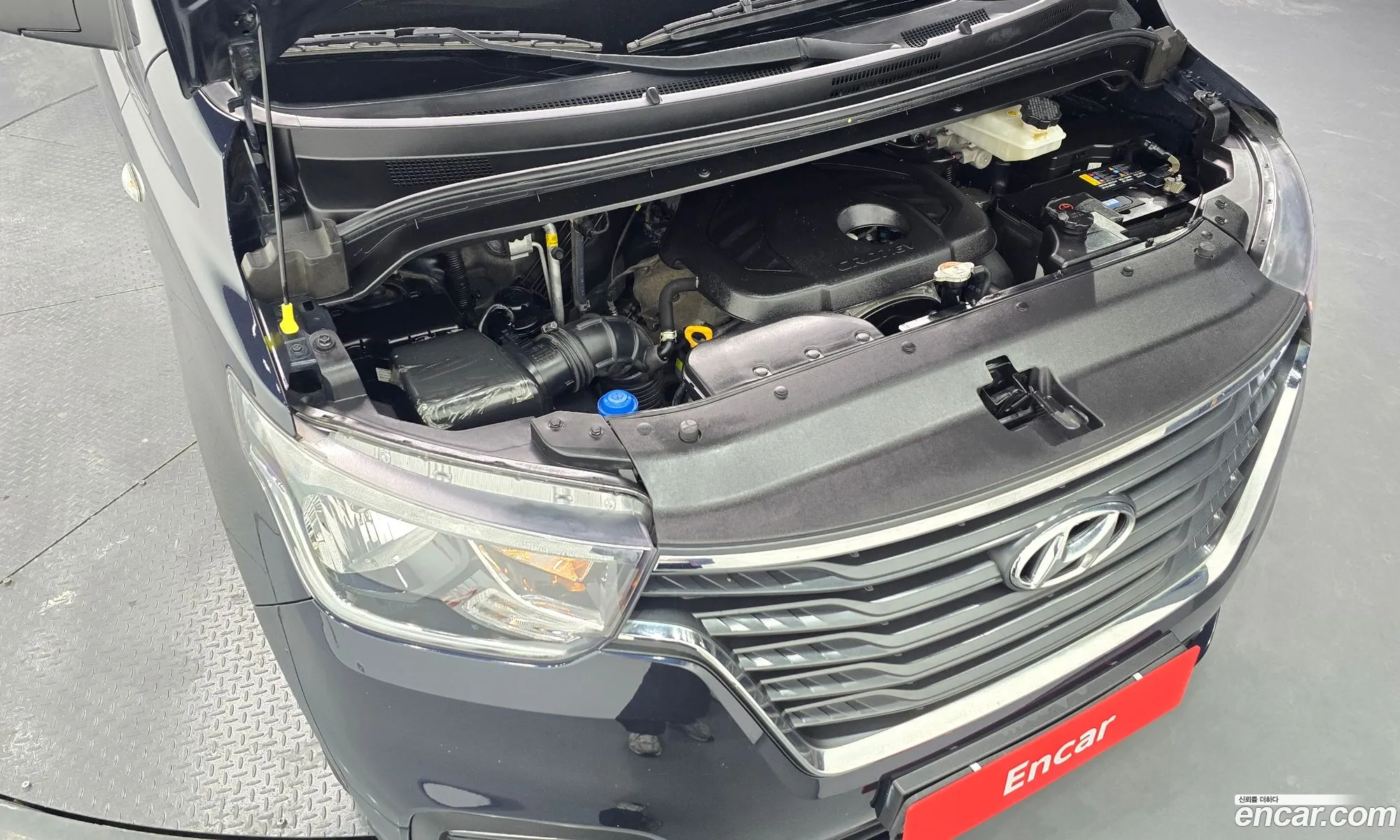 Hyundai Grand Starex 2021 — 15